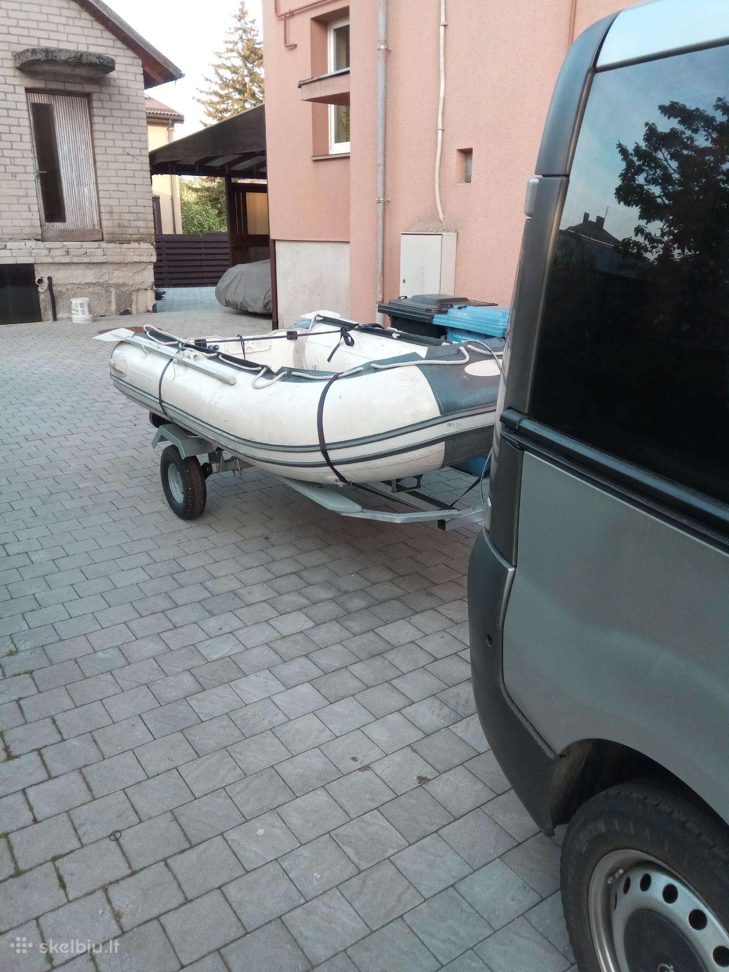 Kinija, inflatable boats