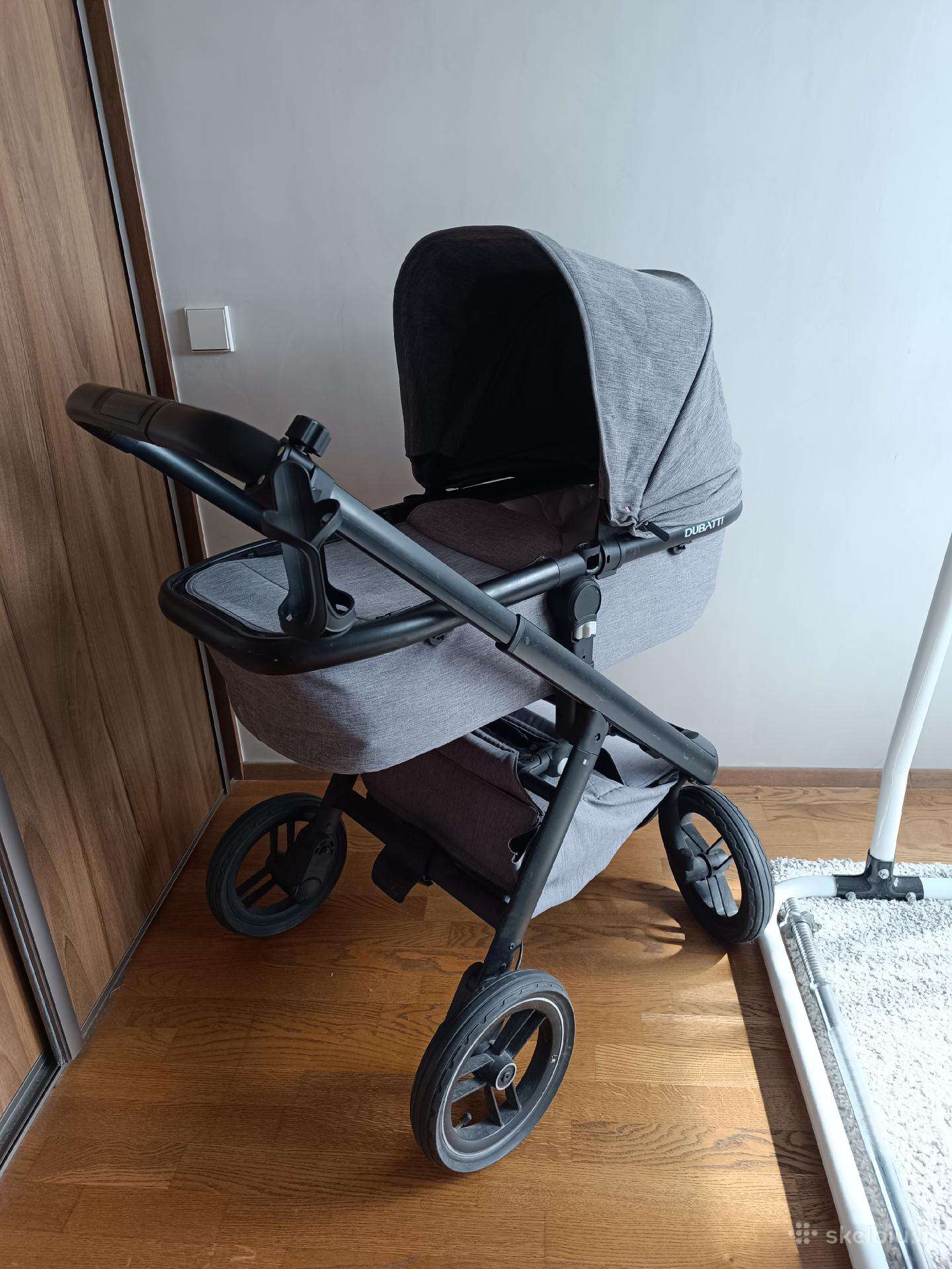 Parduodu vaikišką vežimėlį 2 viename