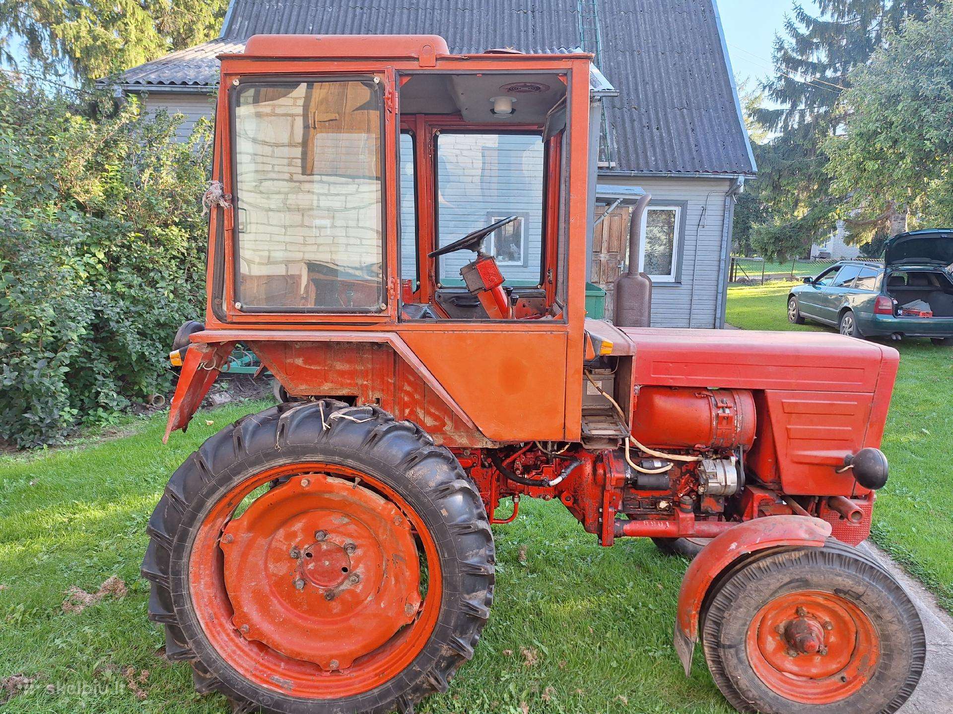 CHTZ T-25FM, tractors
