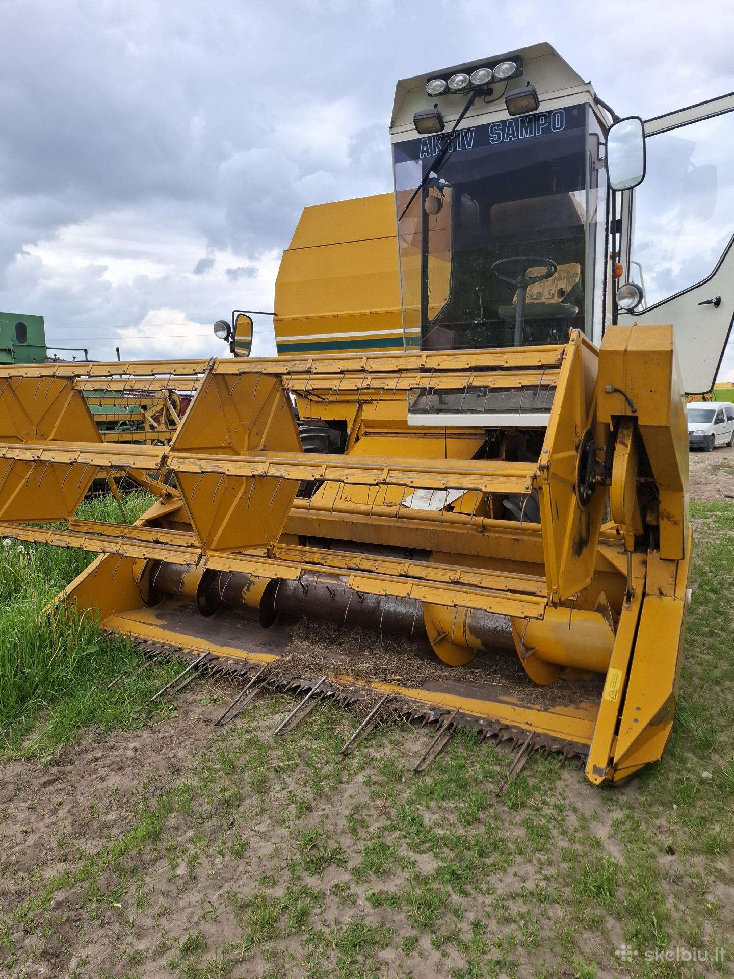 Sampo 600, kombainai