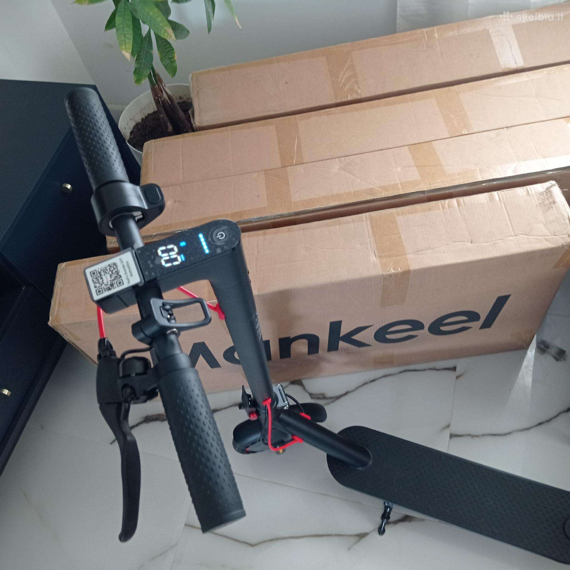 Электрический самокат Mankeel