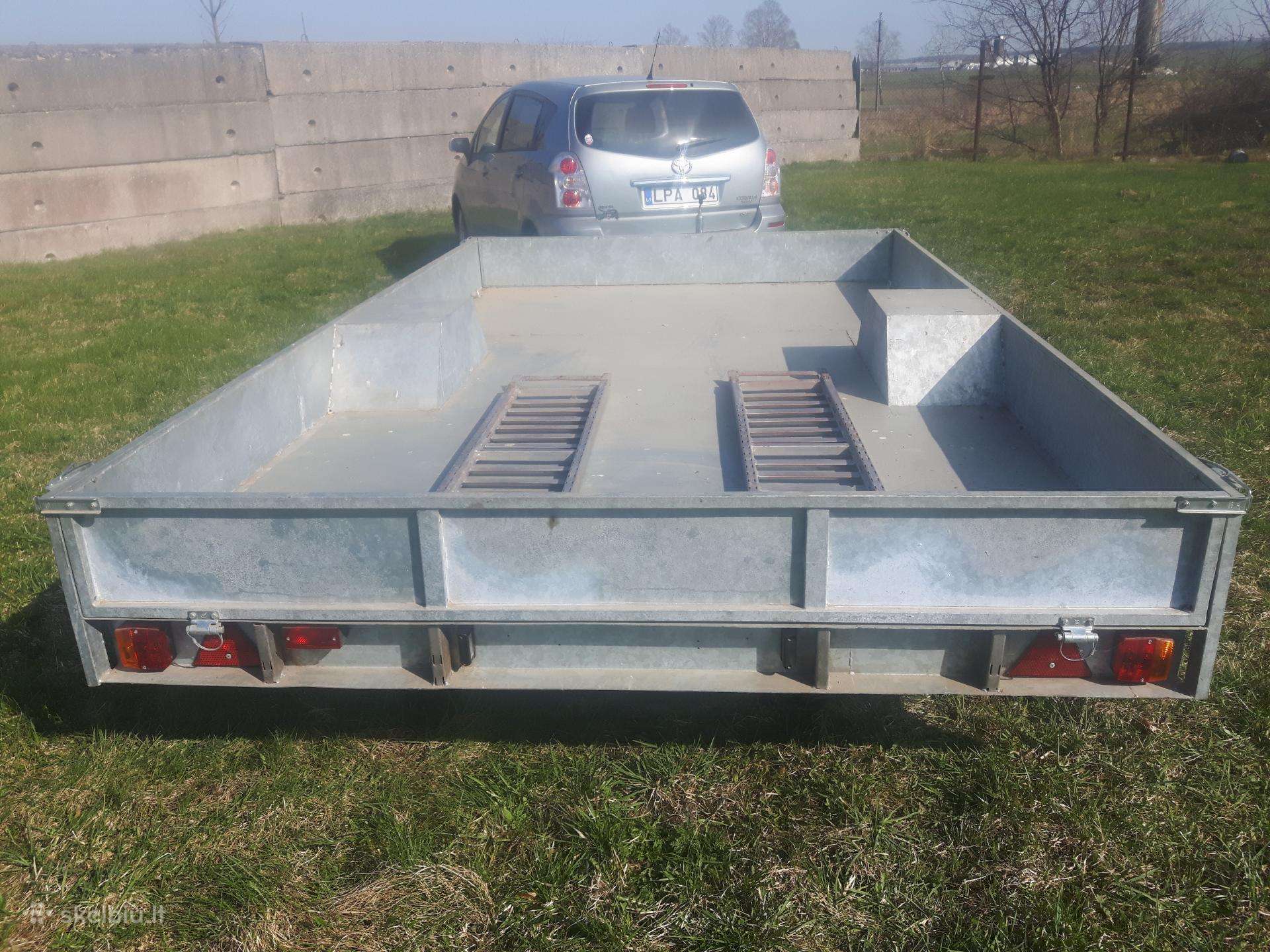 Chimpekas, passenger car trailers