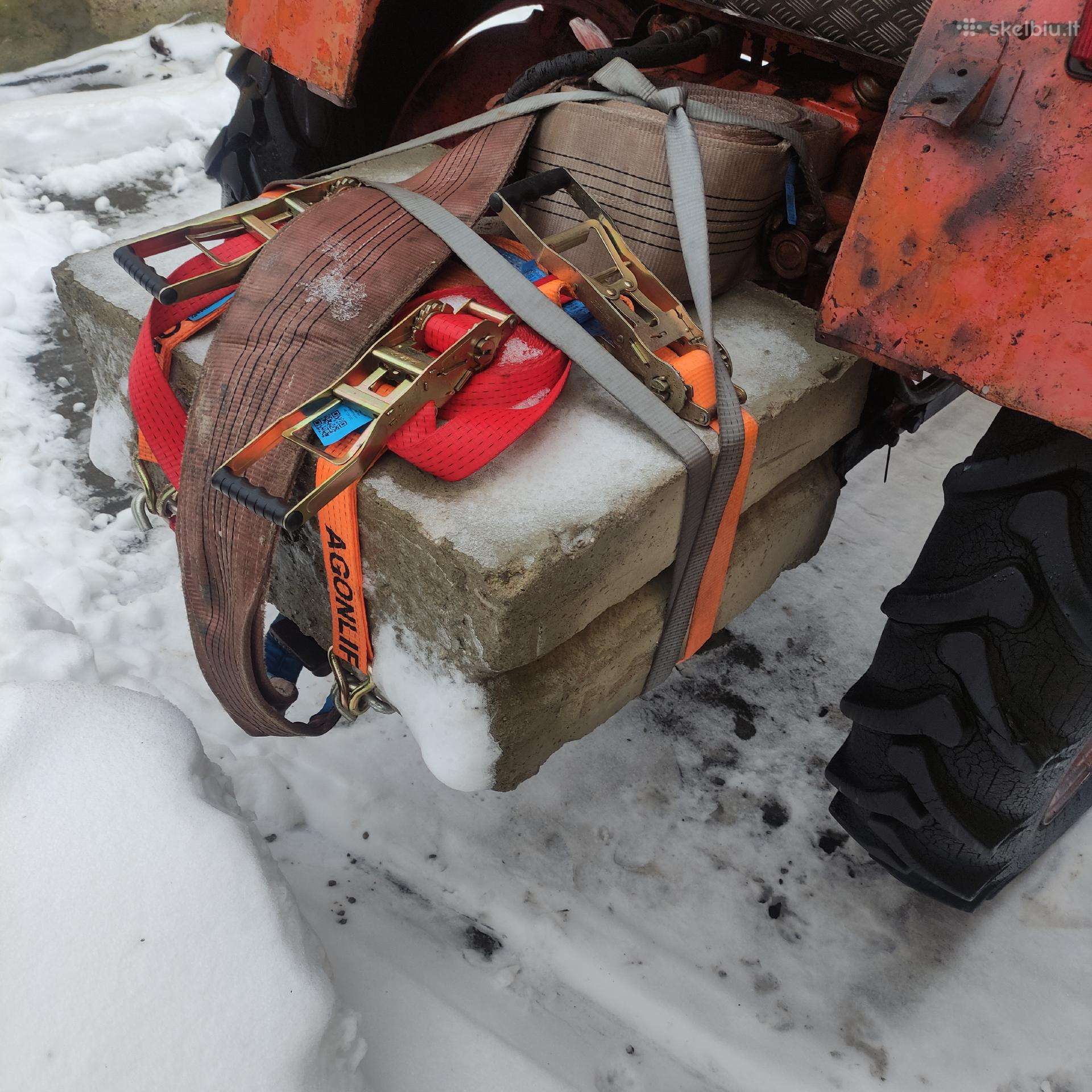 VTZ 25, tractors
