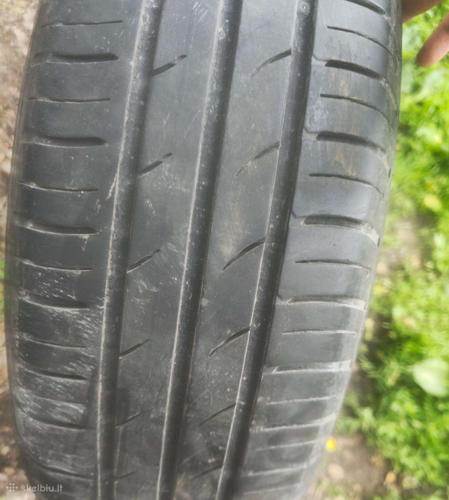 Parduodami padangas R15 186/65