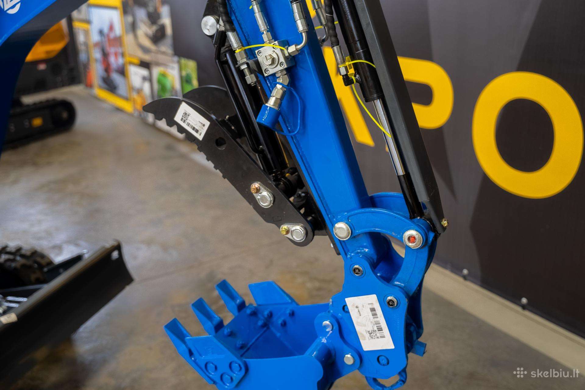 -Kita- RIPPA R10, excavator