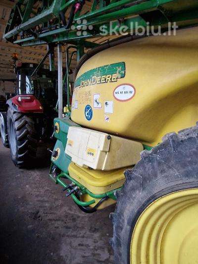 John Deere JD732, self-propelled sprayers