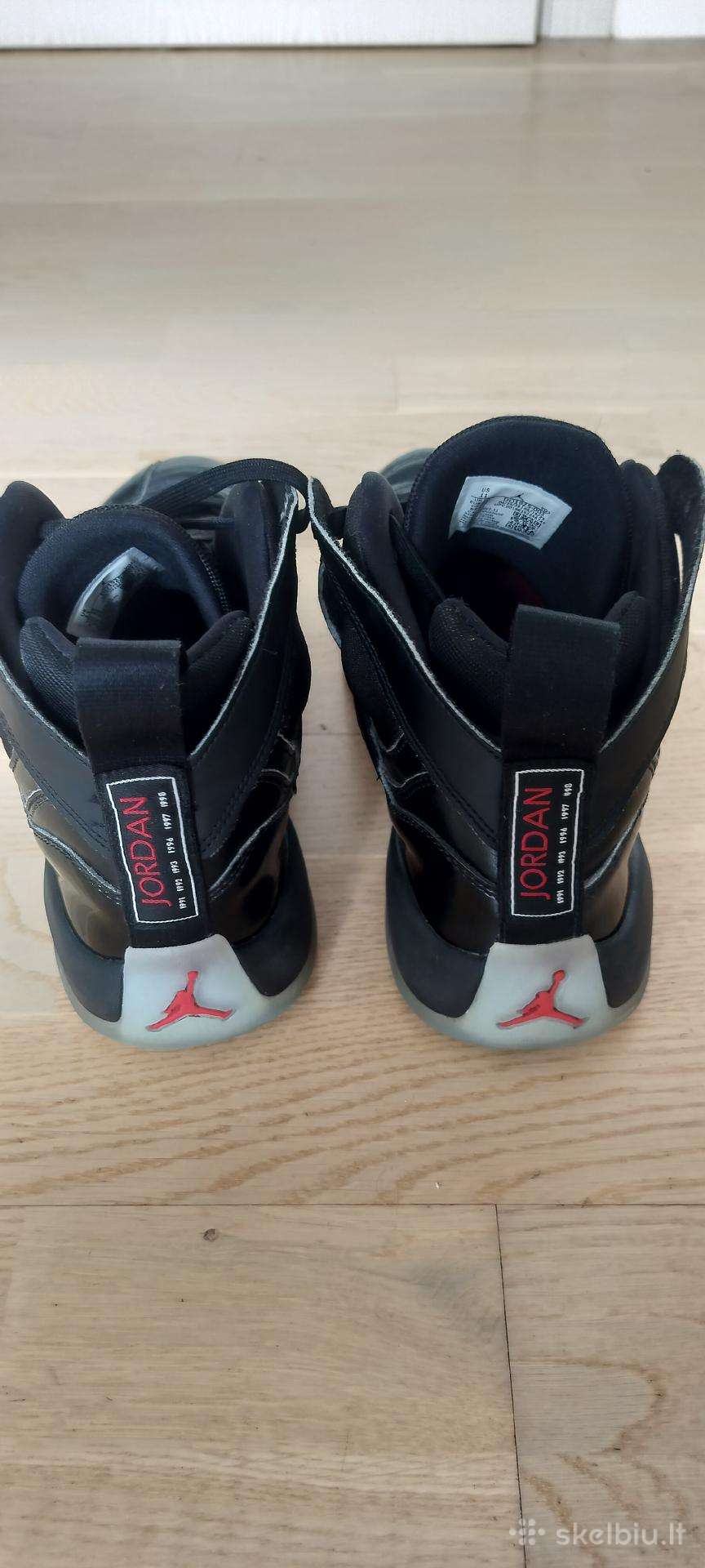 Nike Jordan Jumpman Two Trey sportbačiai.dydis 45.