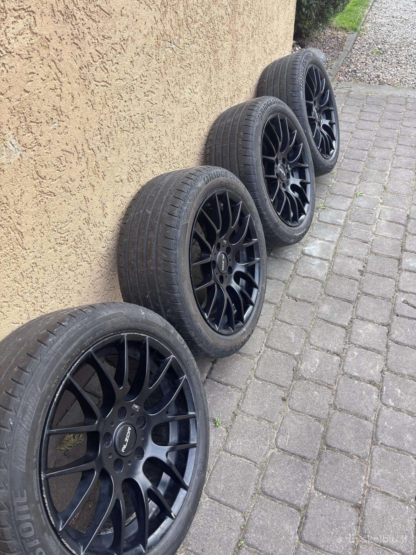 5x120 R18x8jet30