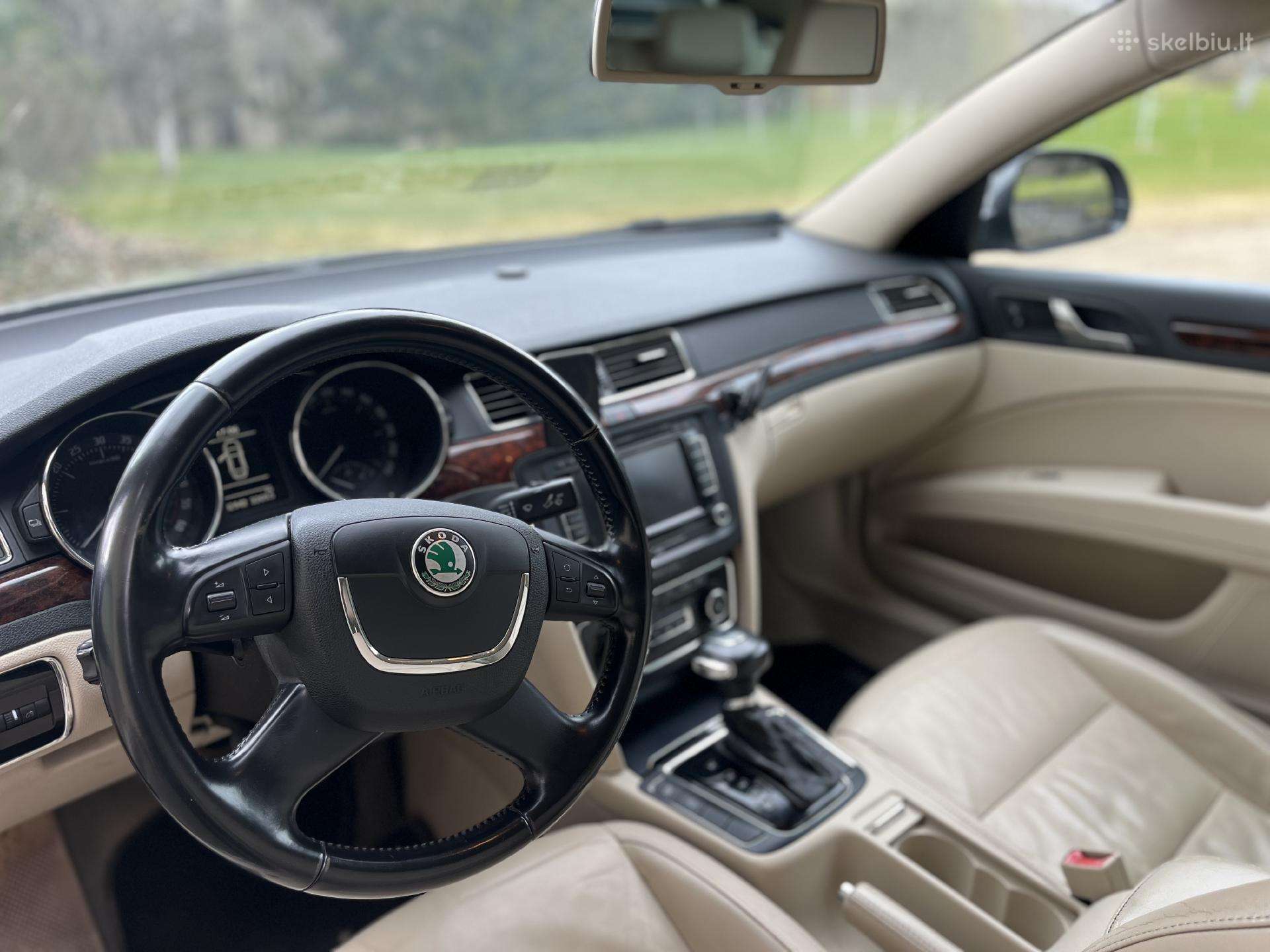 Skoda Superb, 2.0 l., hatchback