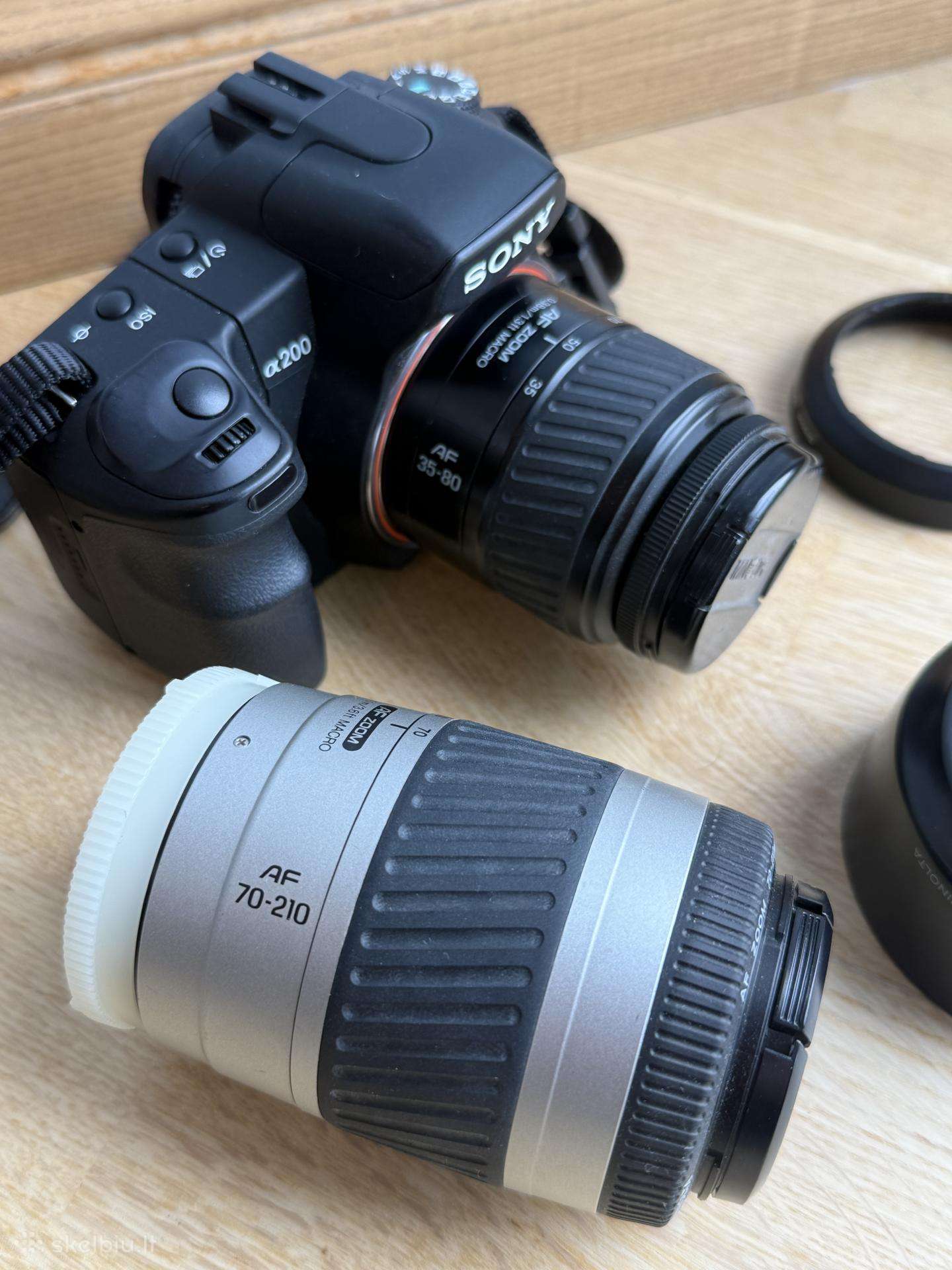 Sony A-200