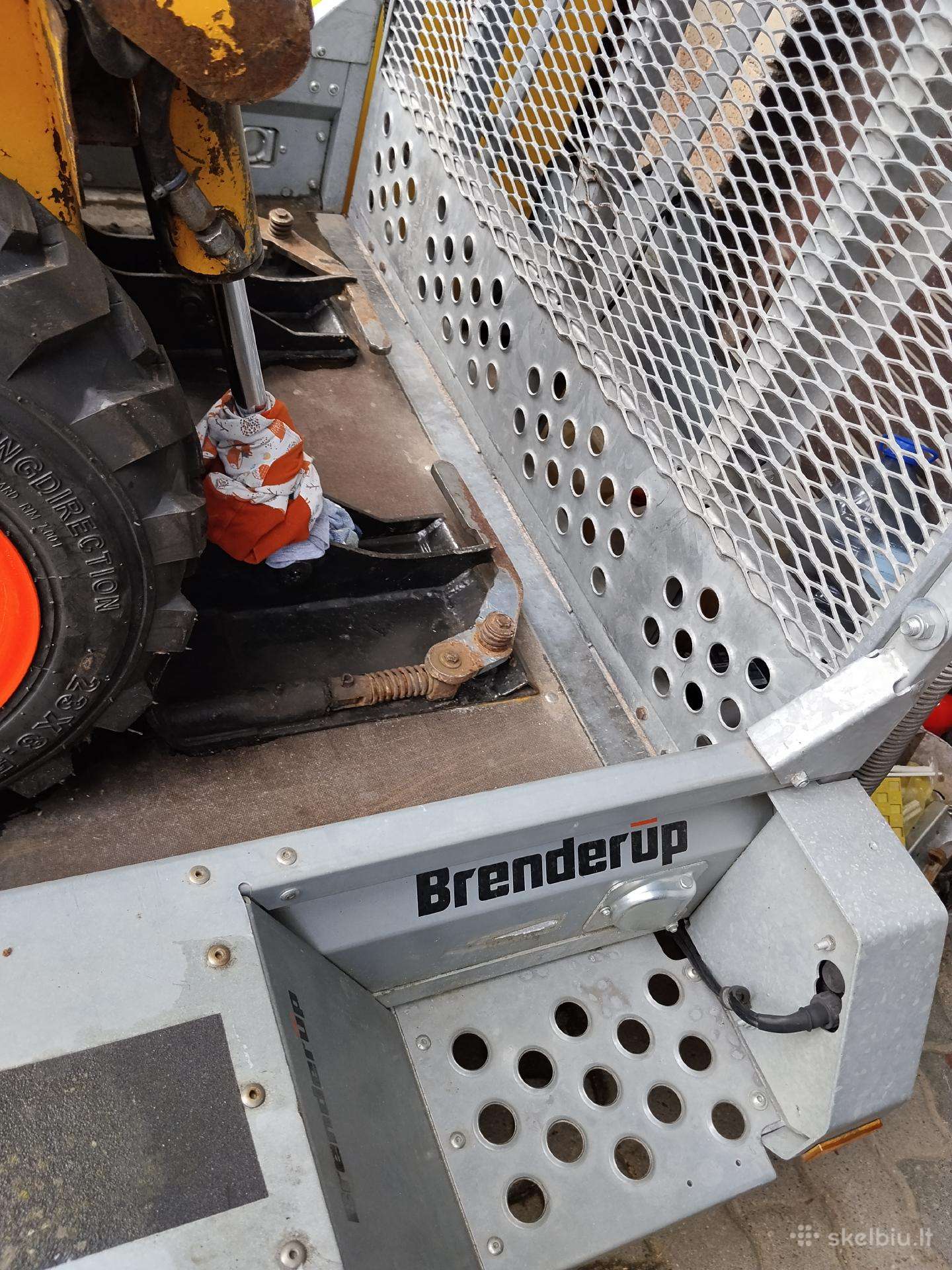 Brenderup, спец. прицепы и полуприцепы