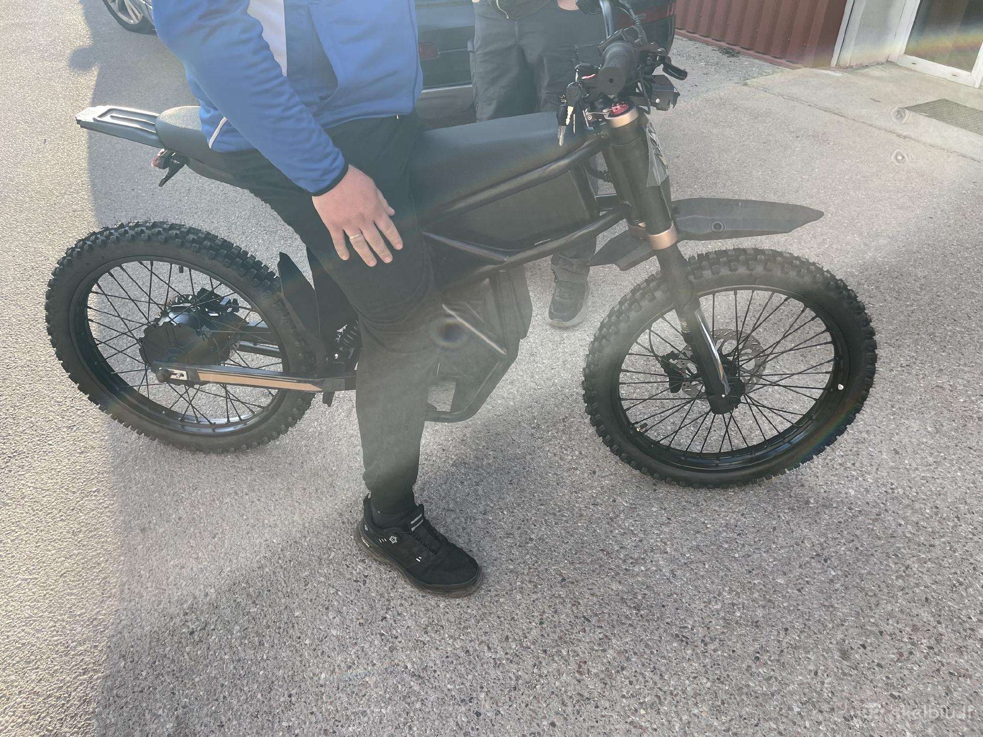 Электрический велосипед Riding Times