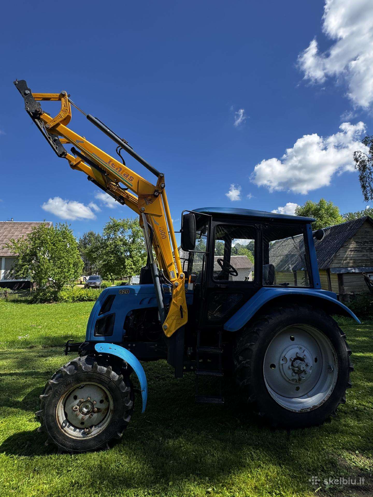 MTZ 820, тракторы