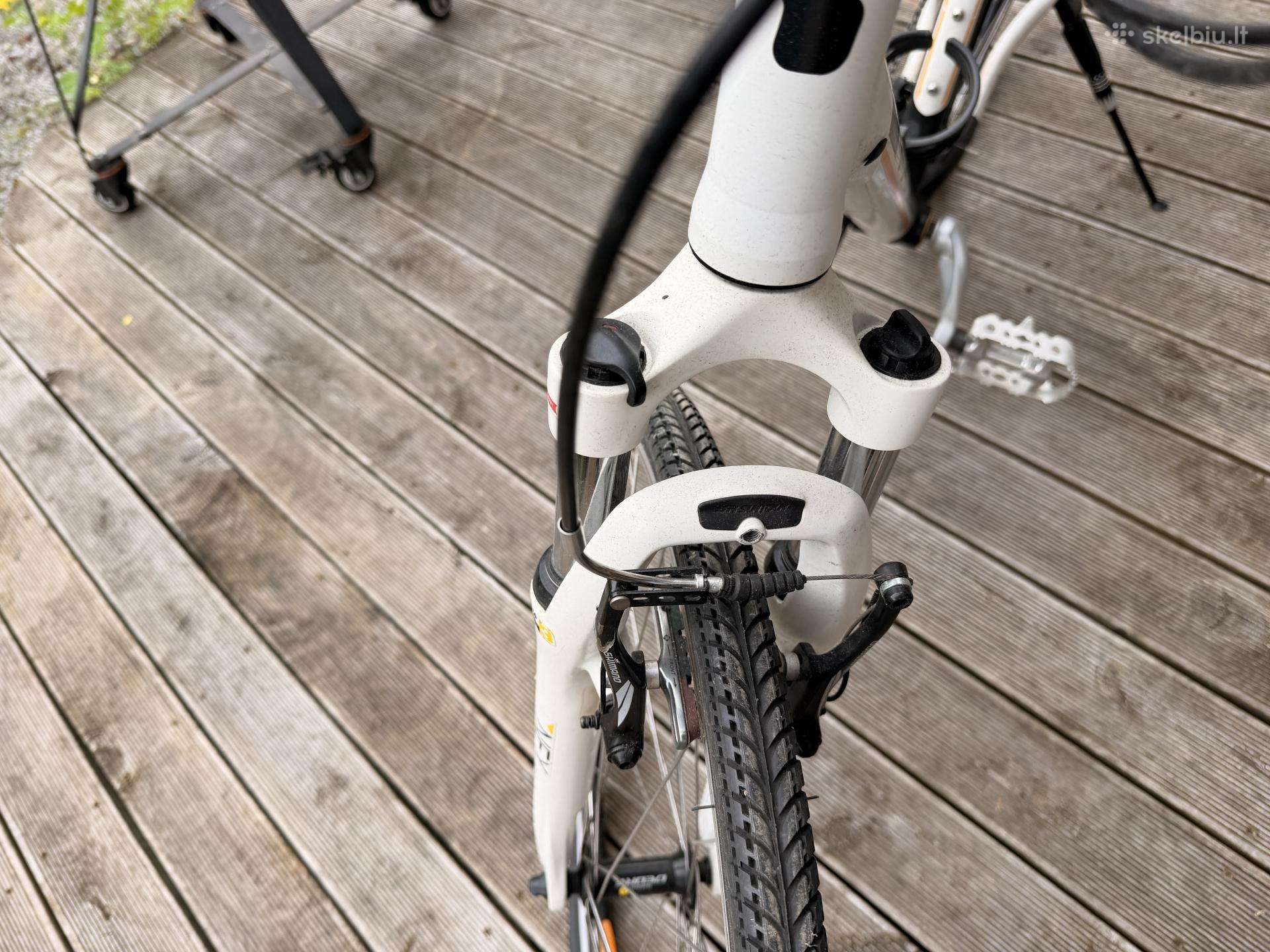 Pilsētas velosipēds Cube