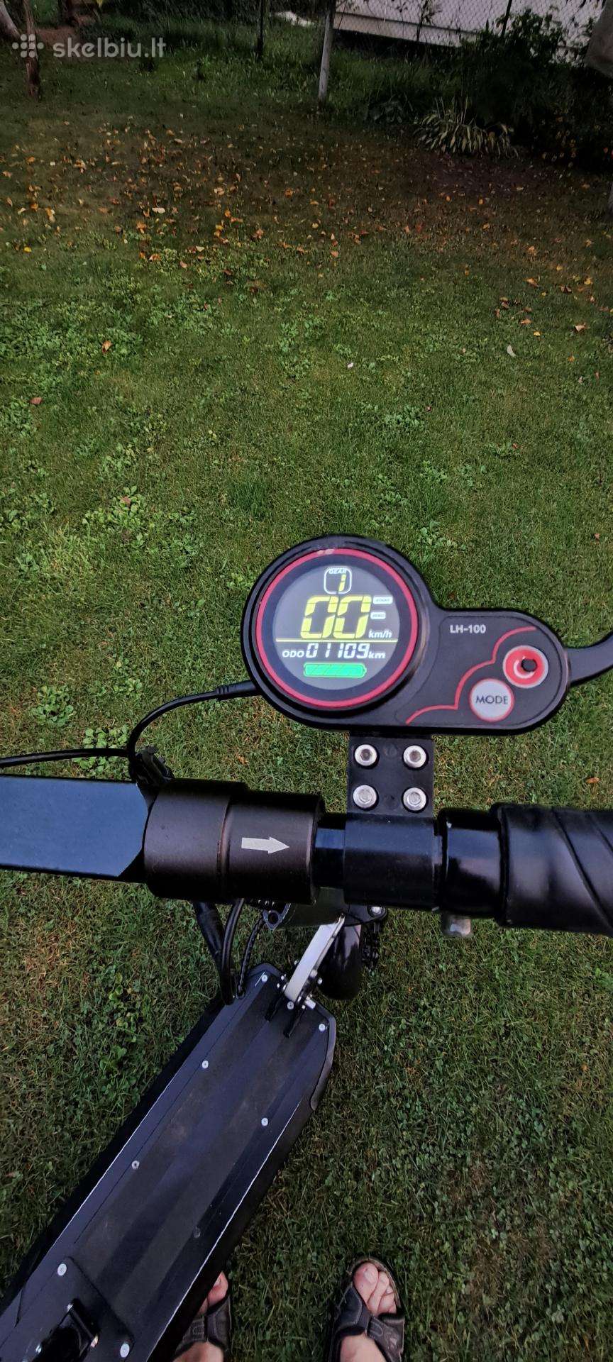 Electric scooter Beaster