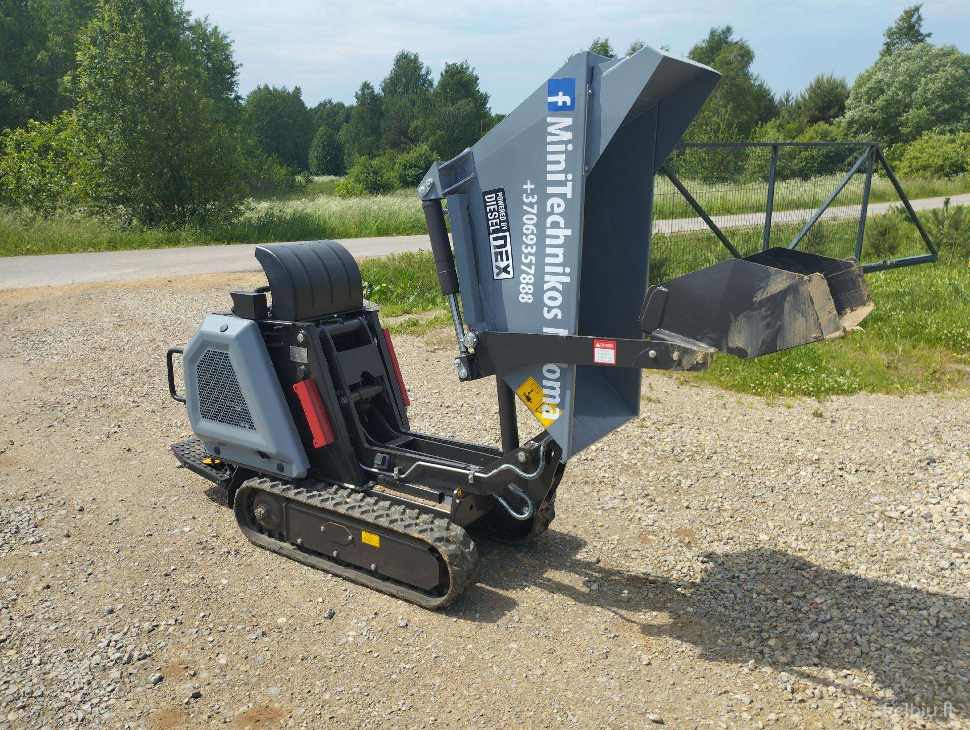 Kubota NX800, storage and loading equipment rental