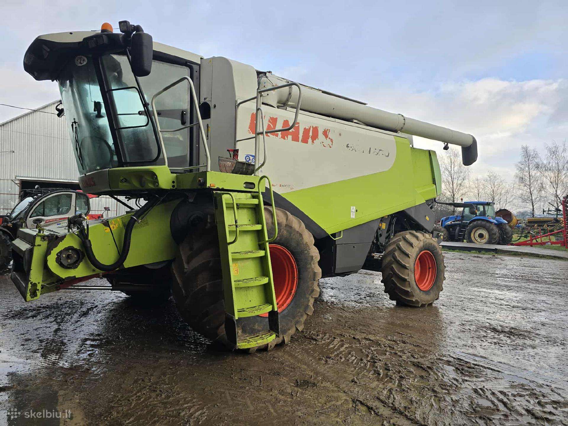 Claas Lexion 600, combine harvesters