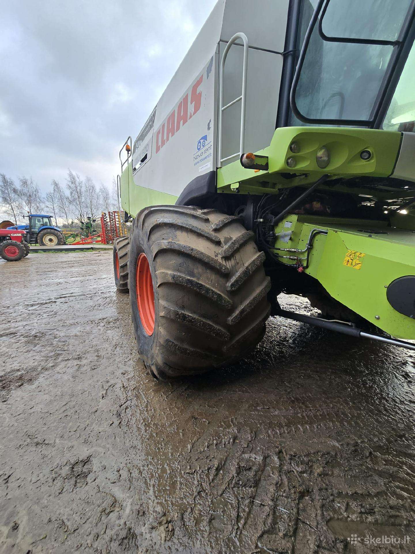 Claas Lexion 600, combine harvesters