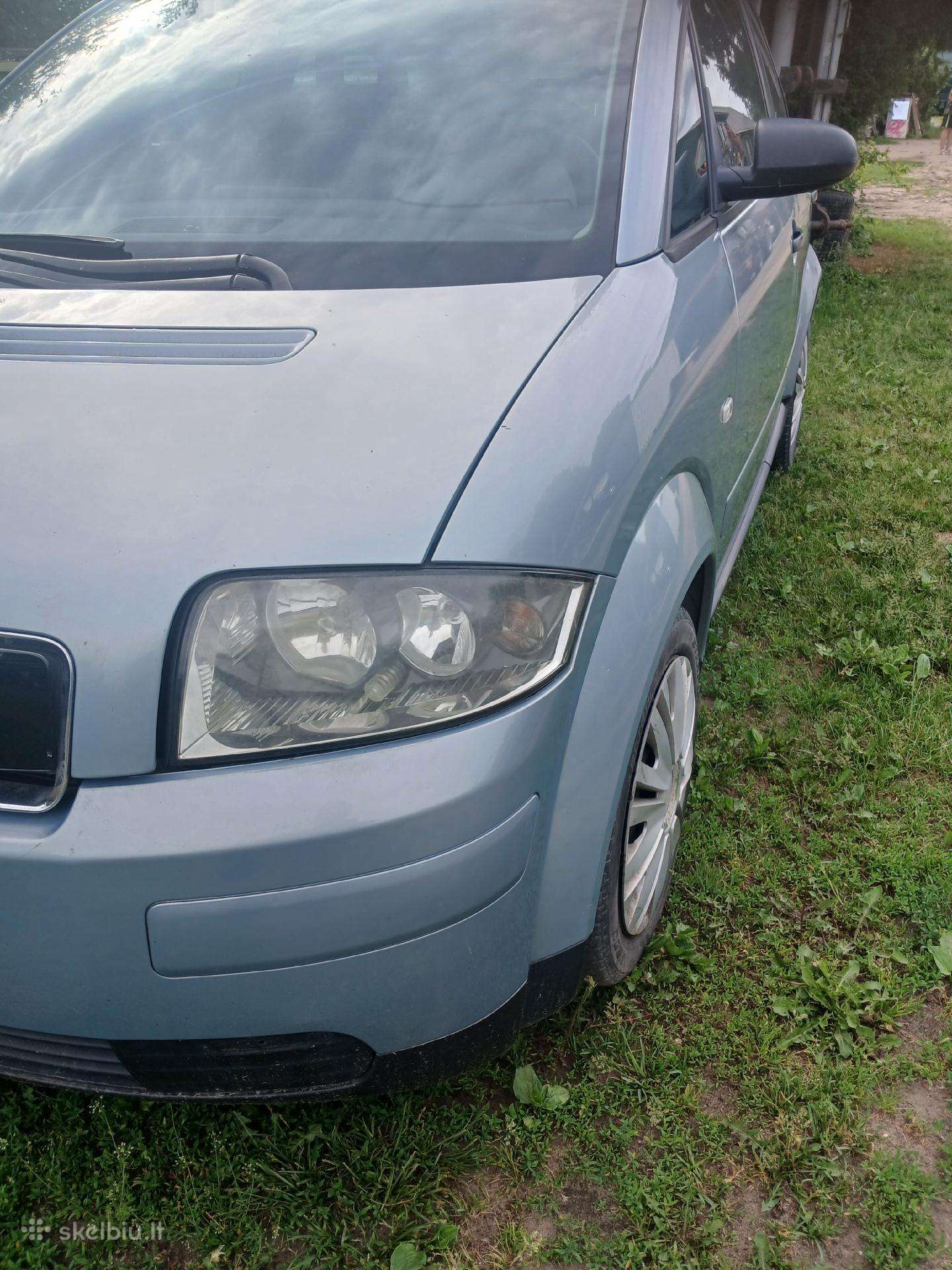 Automobilis Audi A2 dalimis