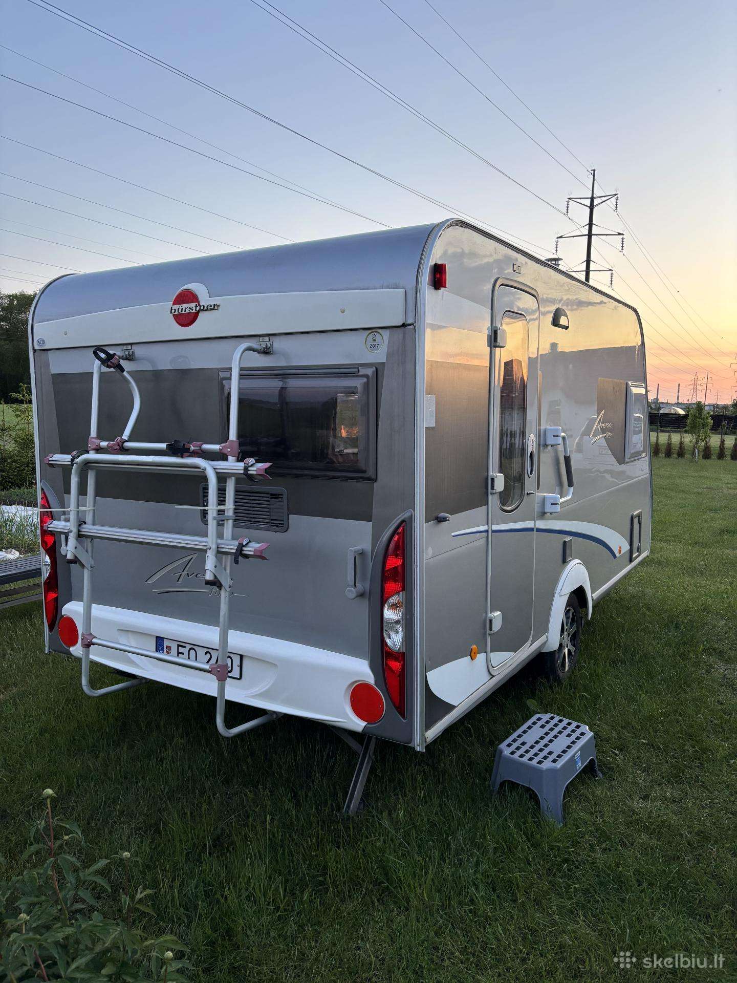 -kita- Lunar, campers