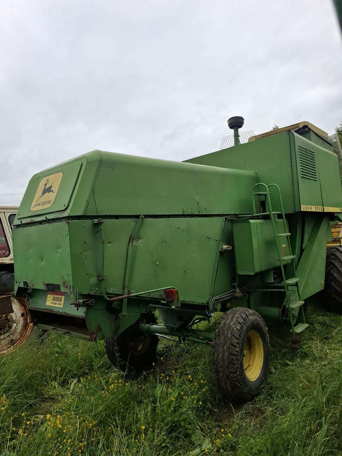 John Deere 952, kombainai