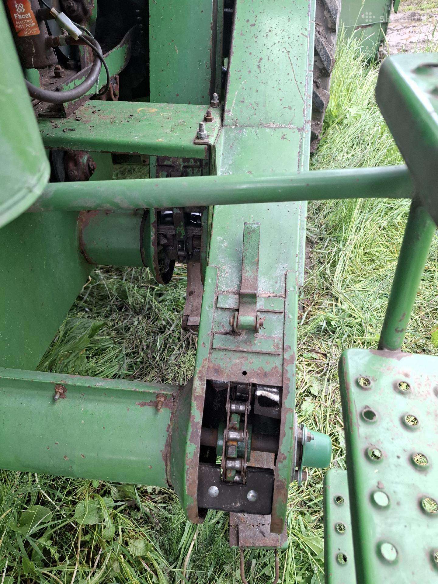 John Deere 952, kombainai