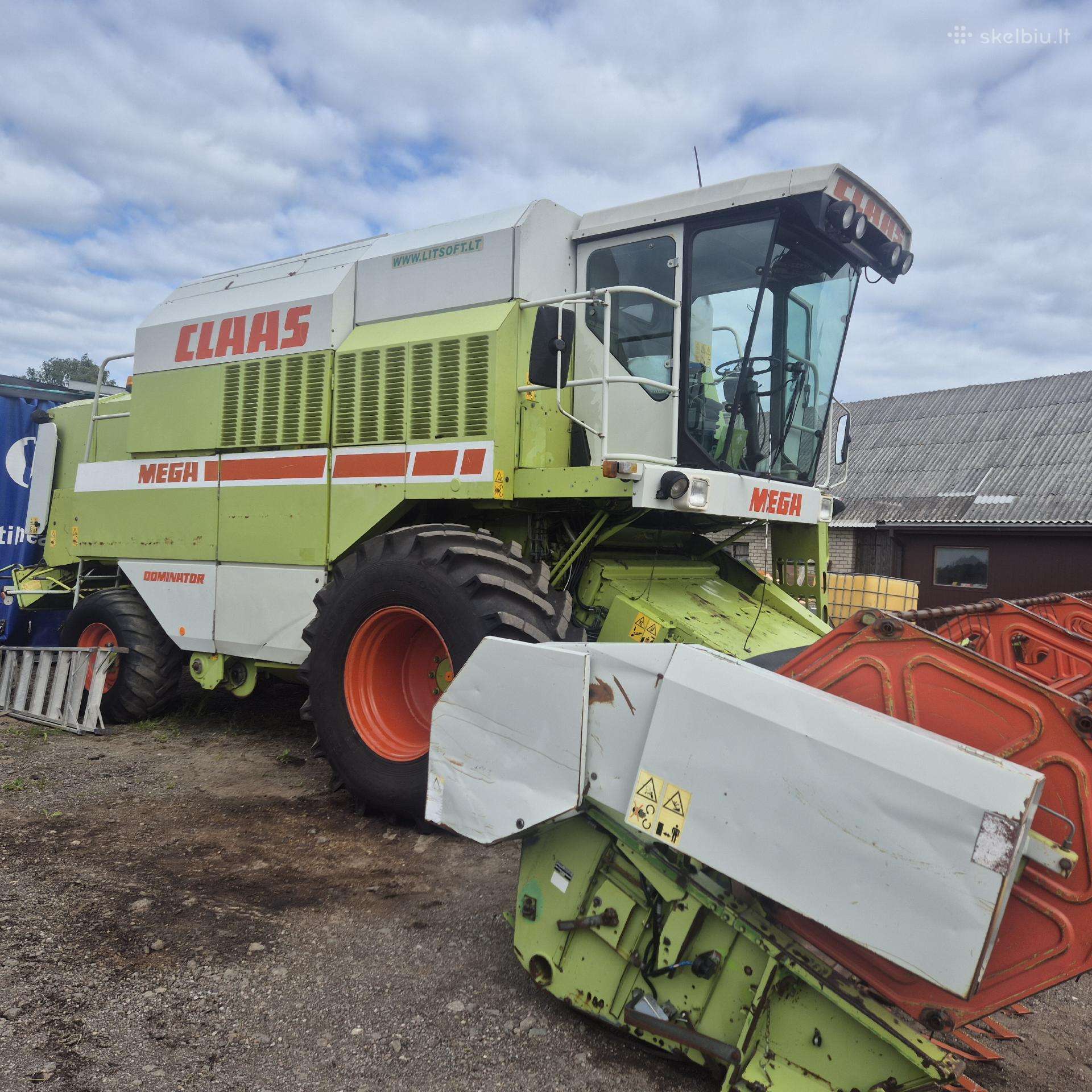Claas 218, kombainai