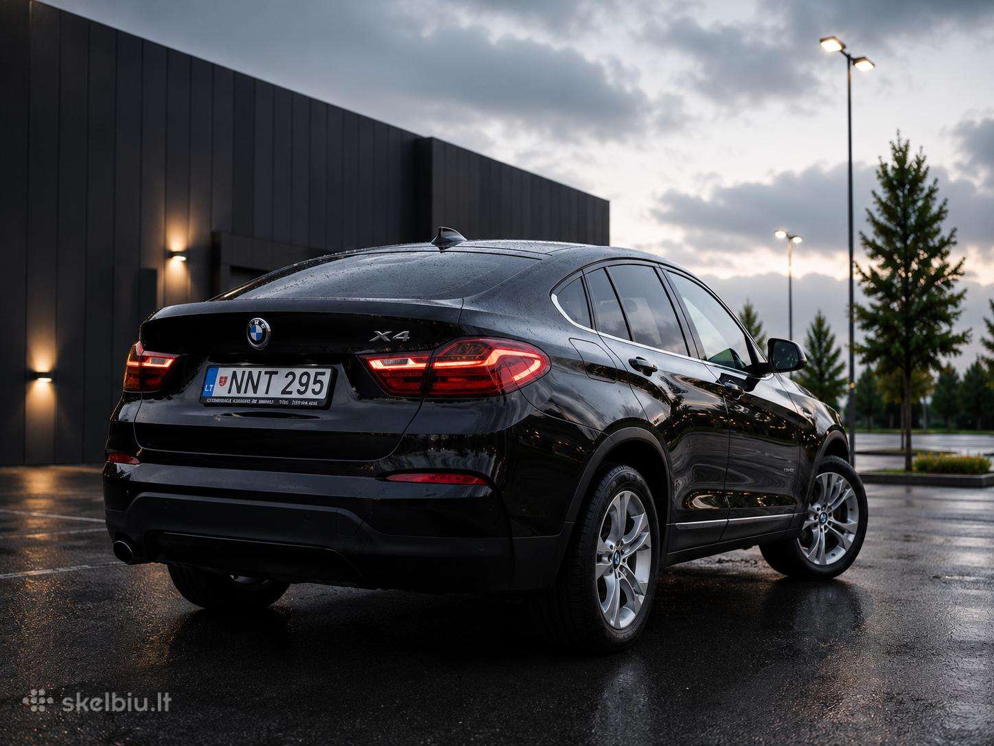 BMW X4, Внедорожник / Кроссовер