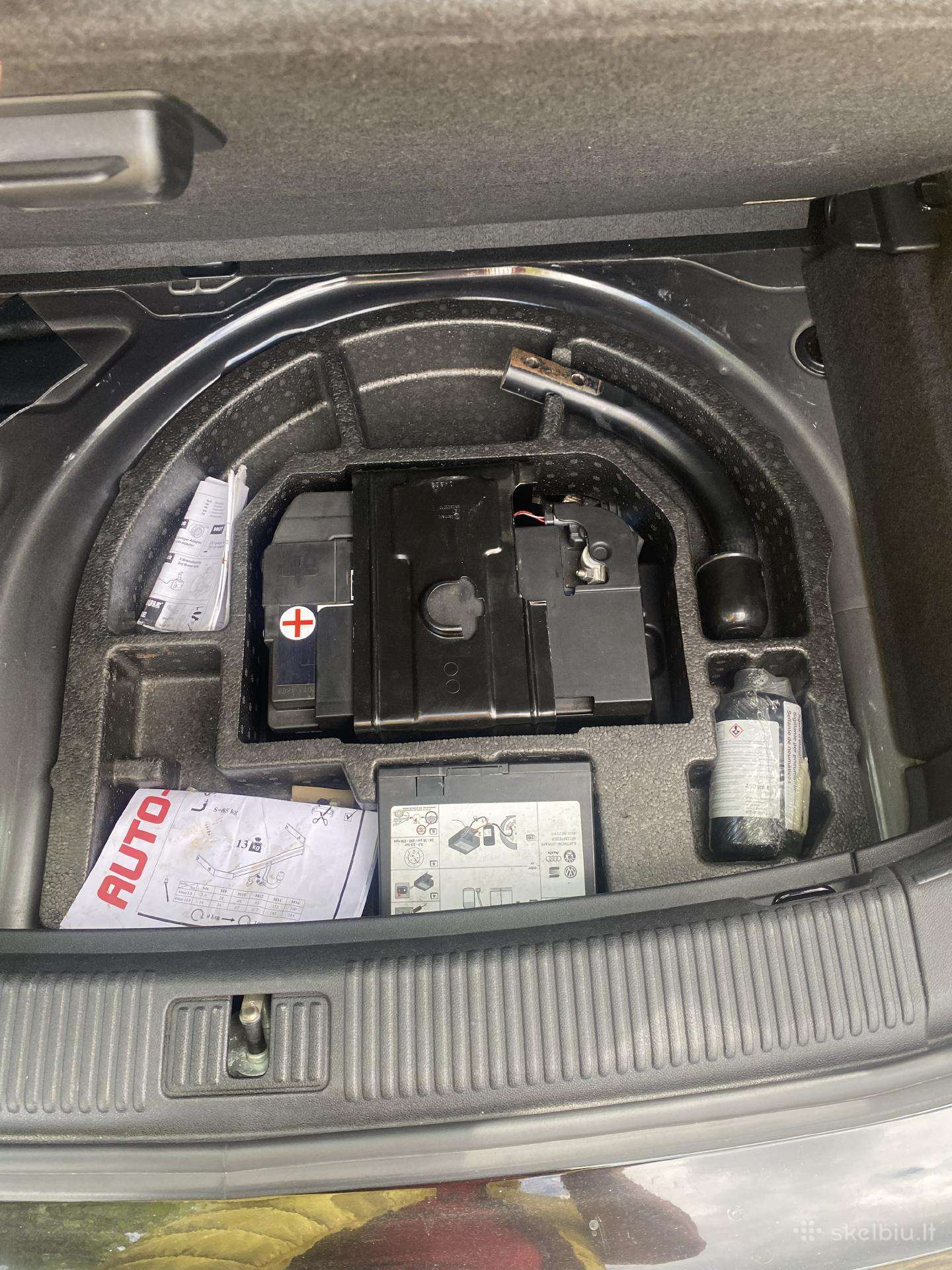 Audi A1, 1.6 l., Купе (coupe)