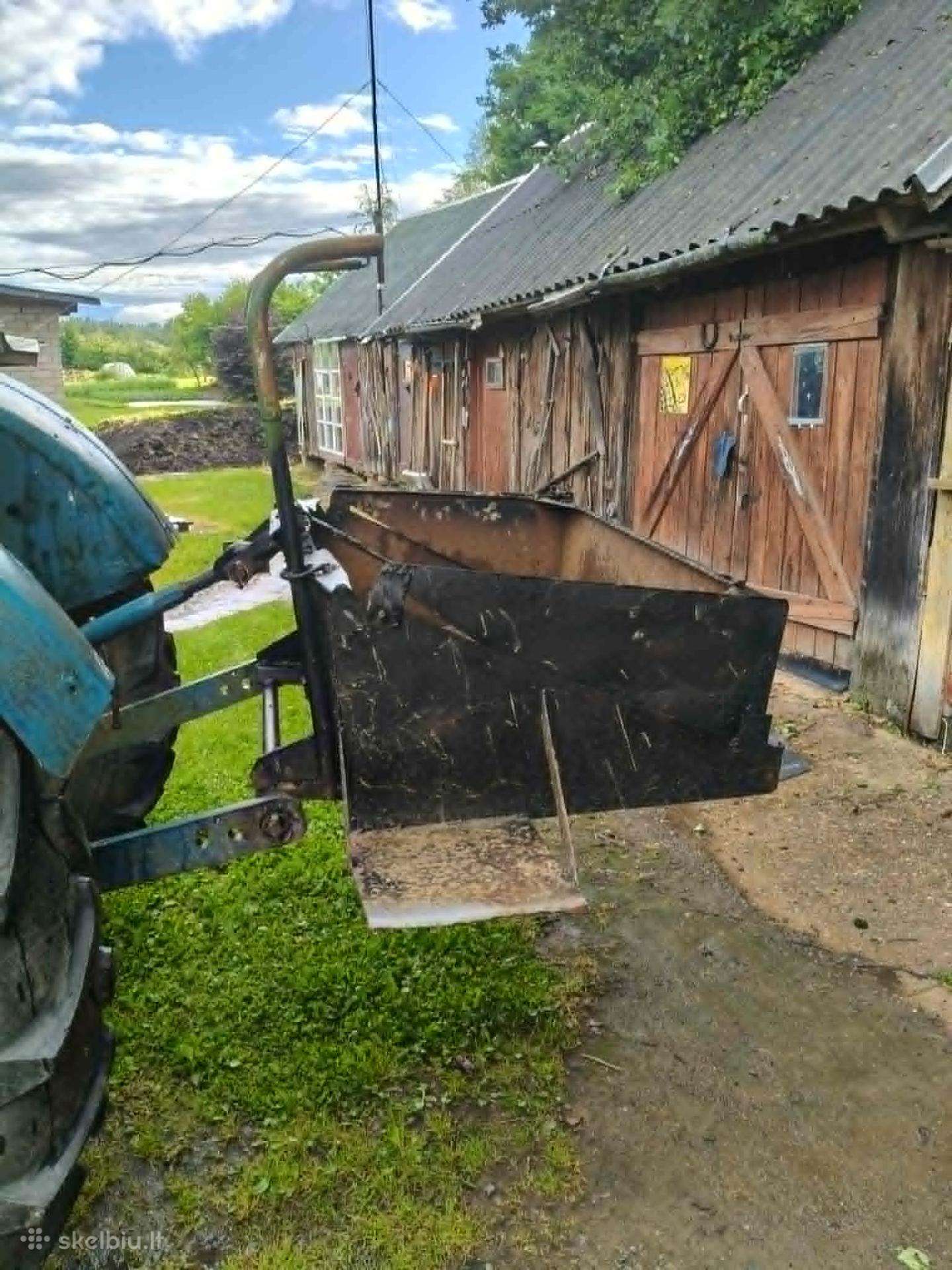 -Kita-, tractors