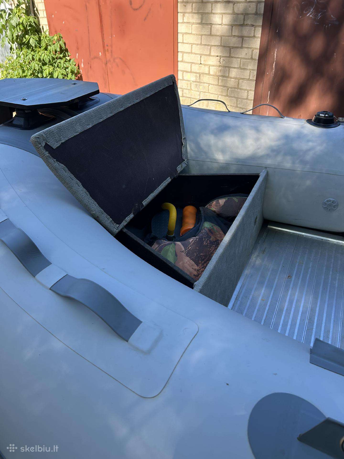 Runos, inflatable boats