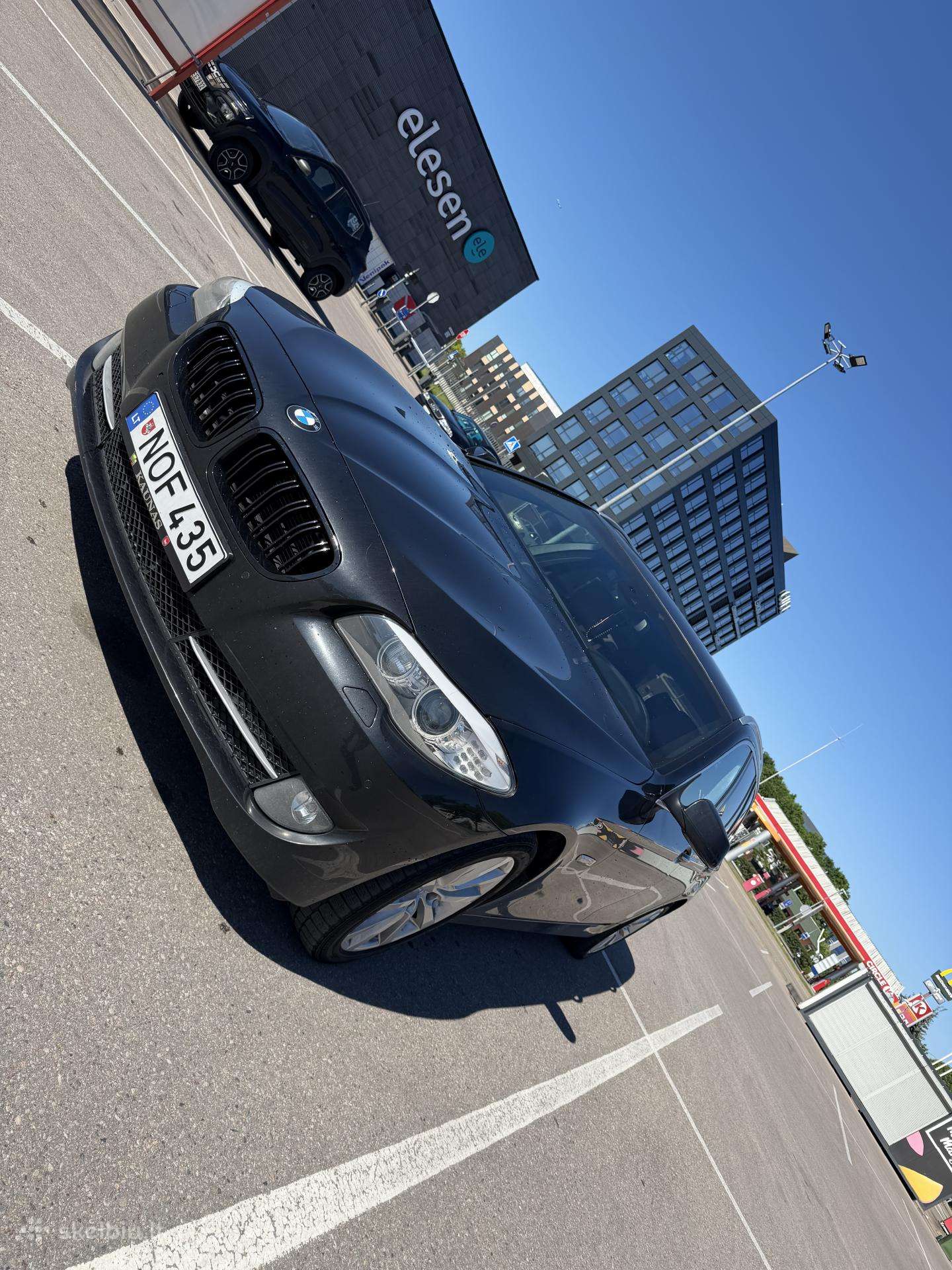 Trumpalaikė automobilio nuoma VW Passat Bmw F11