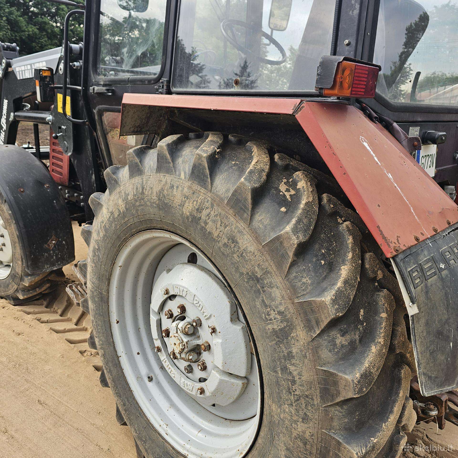 MTZ 820, тракторы
