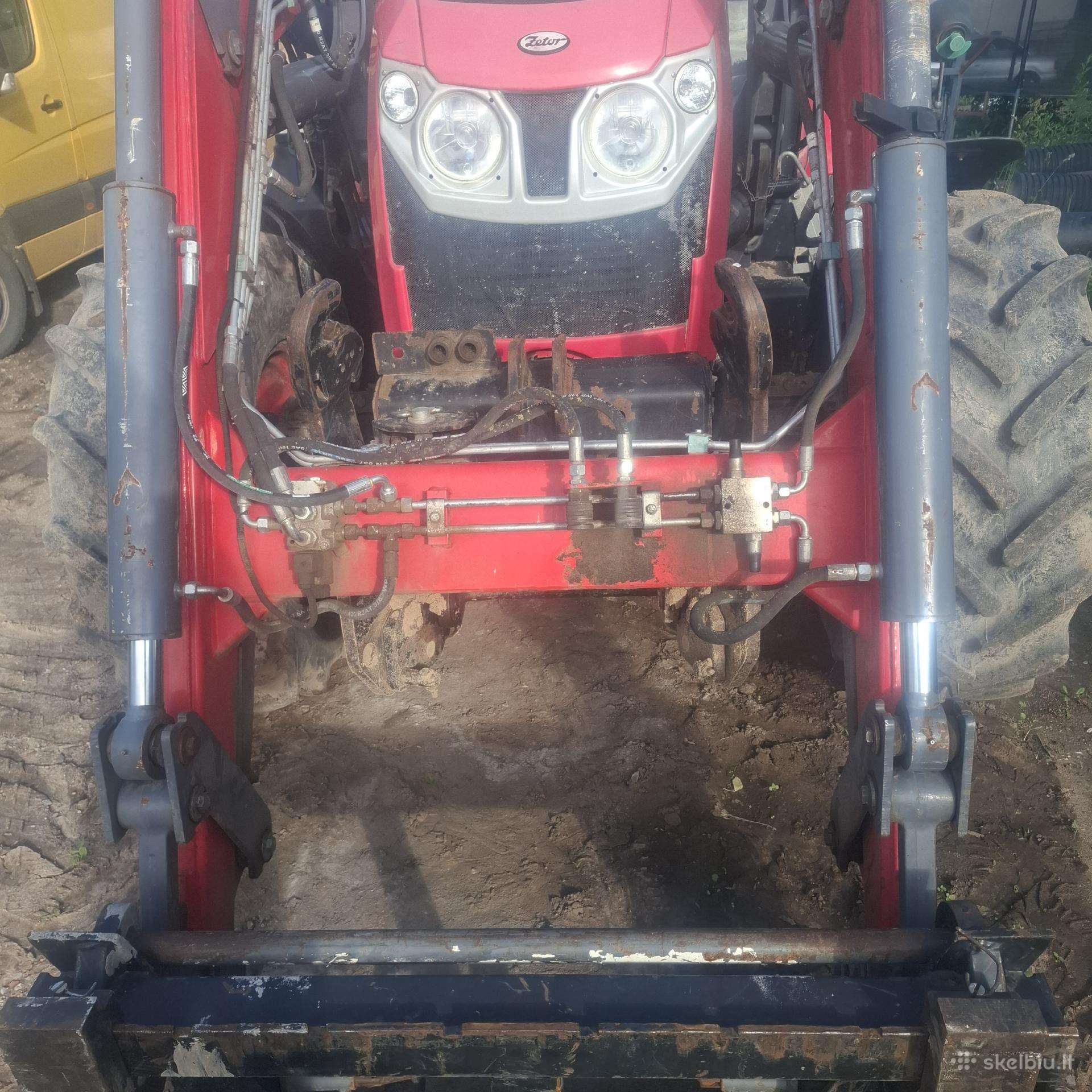 Zetor Proxima HS 120, traktoriai