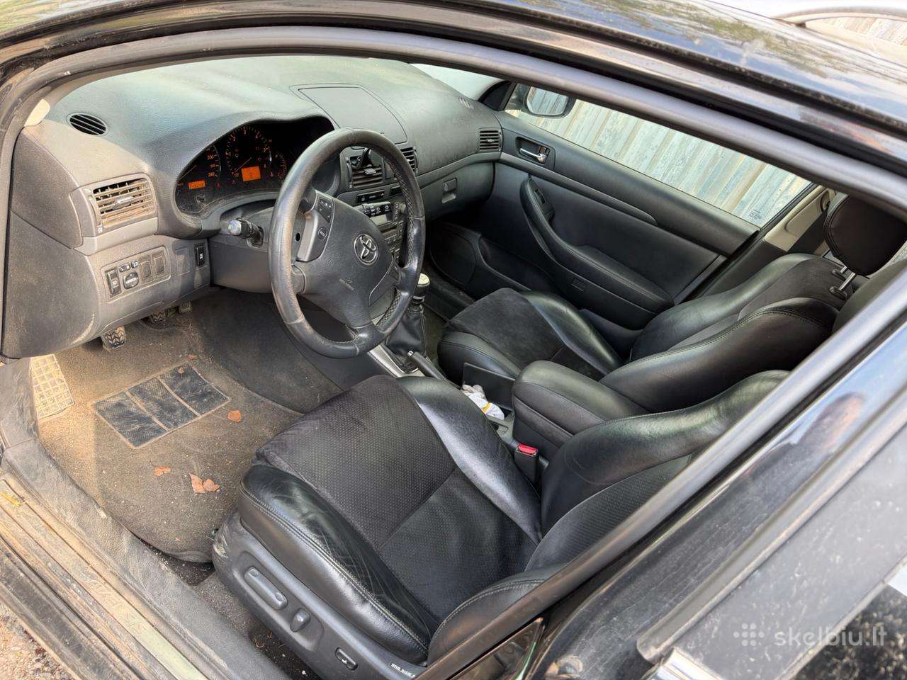 Toyota Avensis, 2.2 l., Универсал