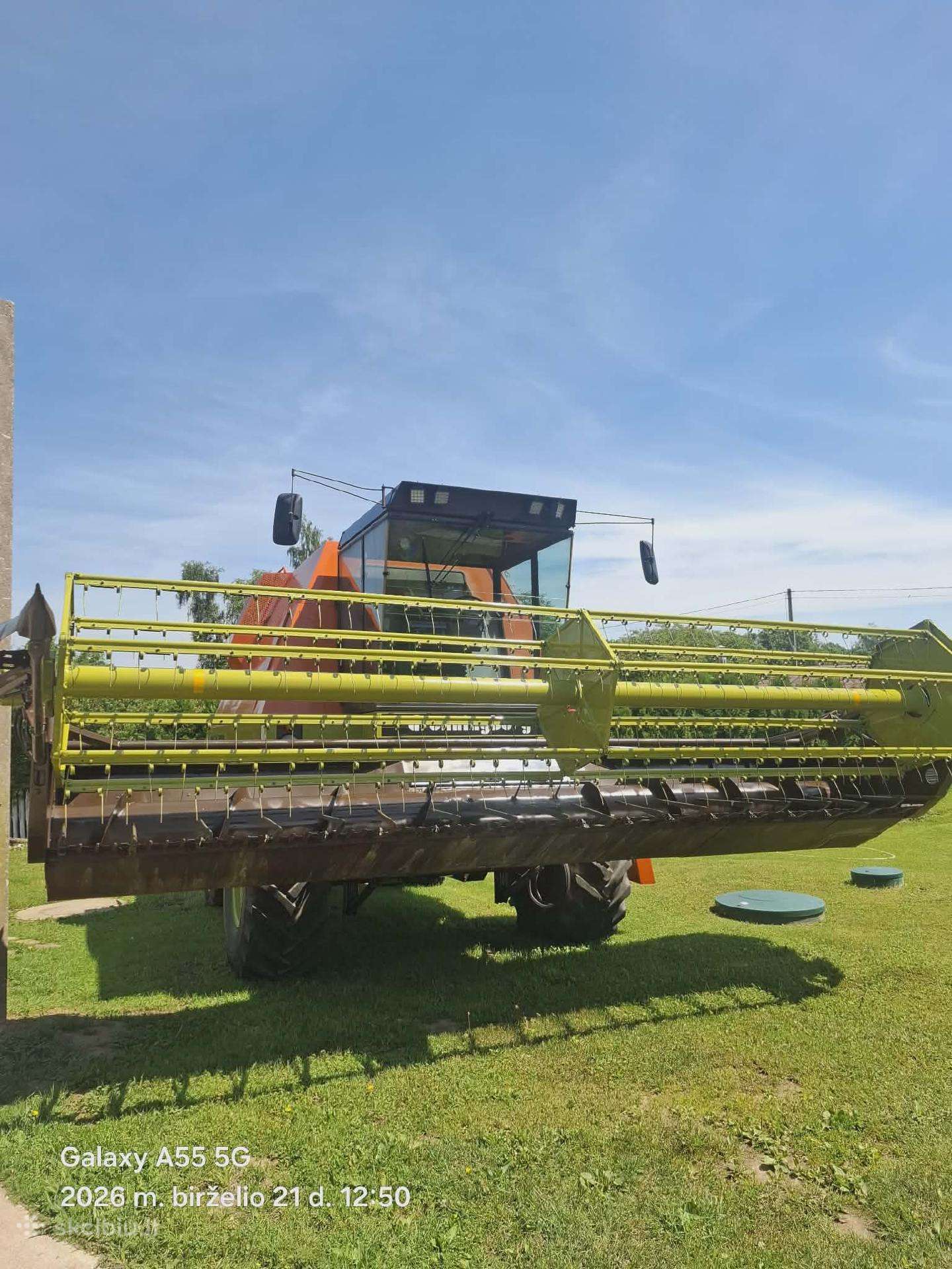 Dronningborg 8500, kombainai