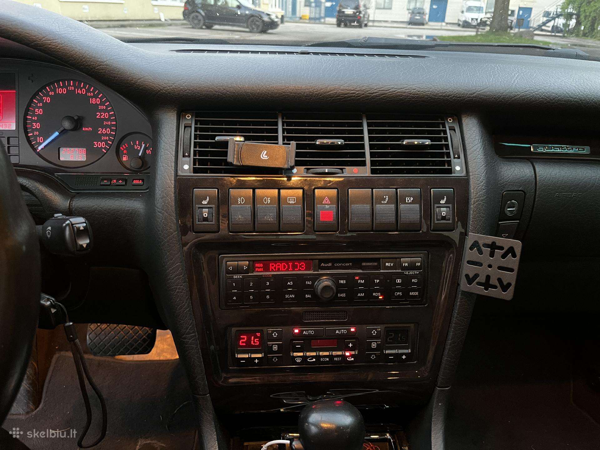 Audi S8, 4.2 l., Седан