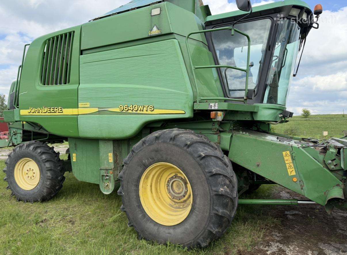 John Deere 9640, kombainai