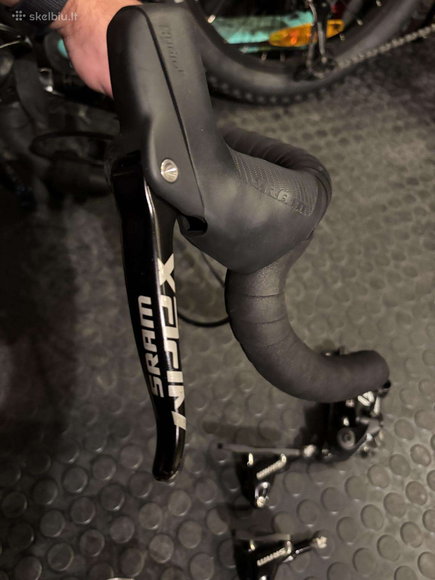 Sram Apex 1(11 begiu) komplektas gravel