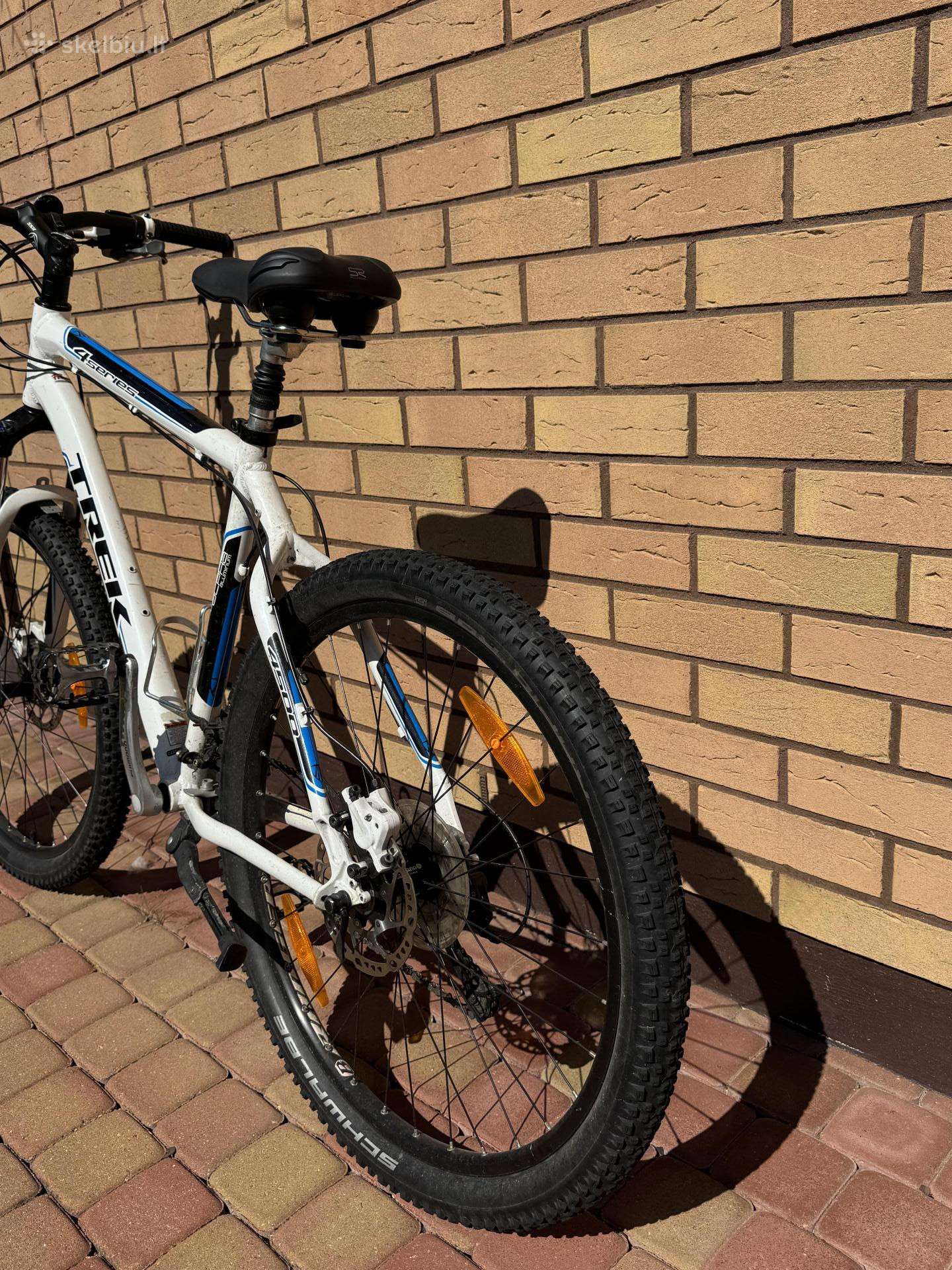 Kalnų dviratis Trek 26″