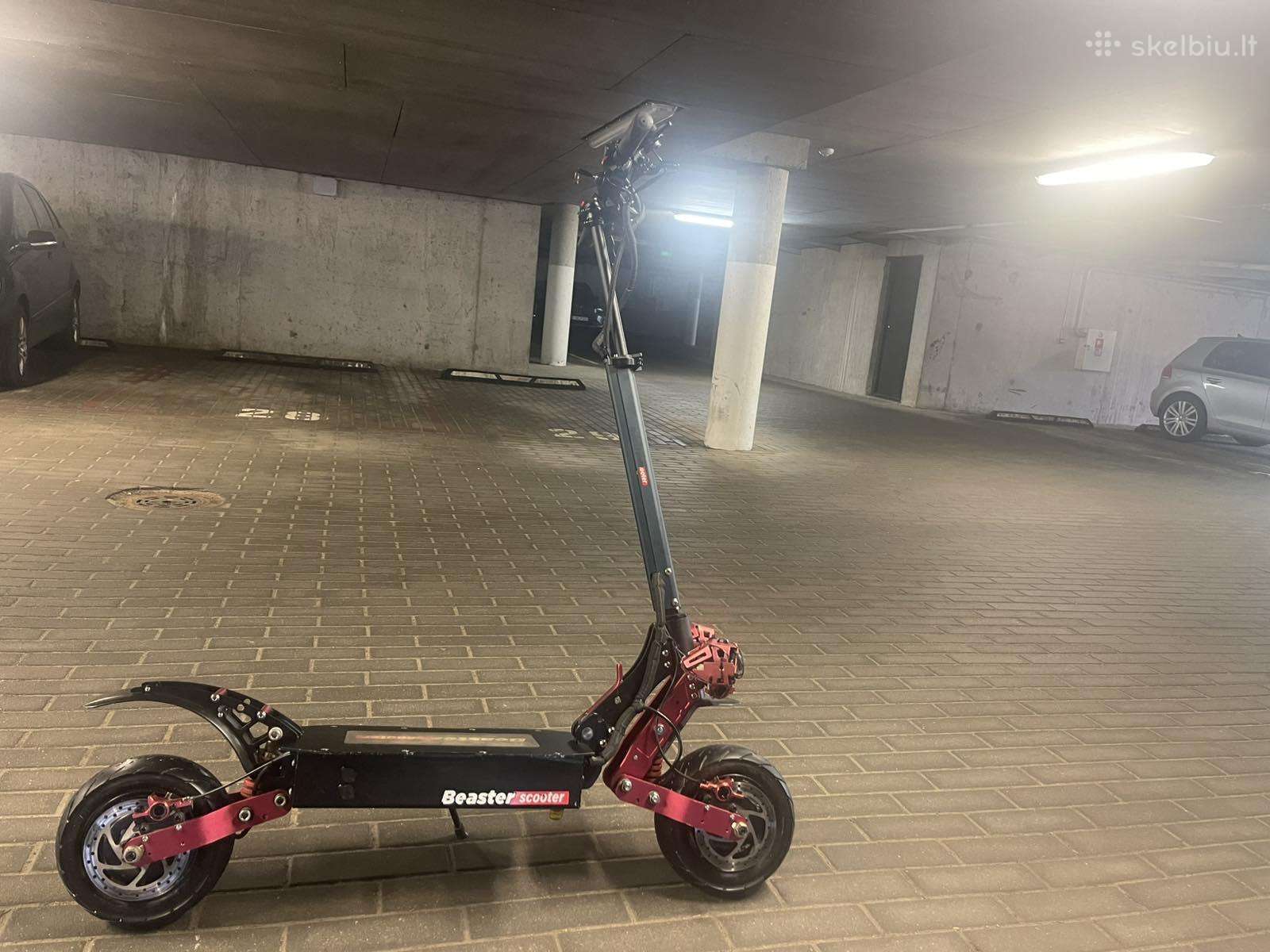 Электрический самокат Beaster Scooter