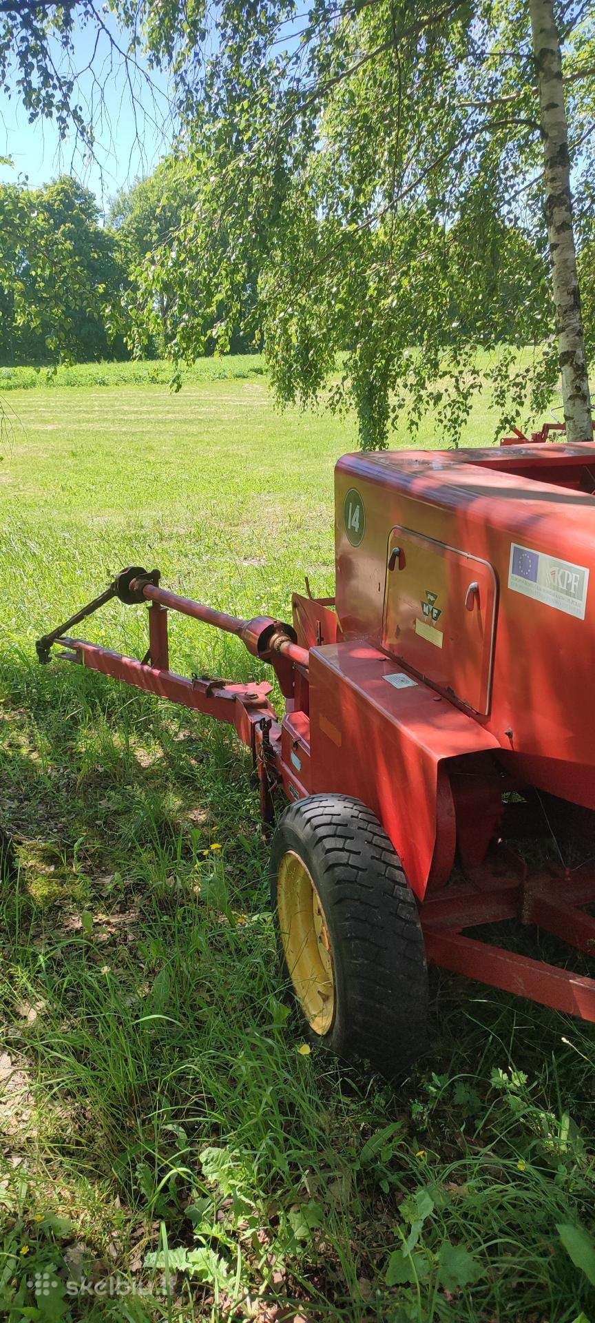 Massey Ferguson 14, presai