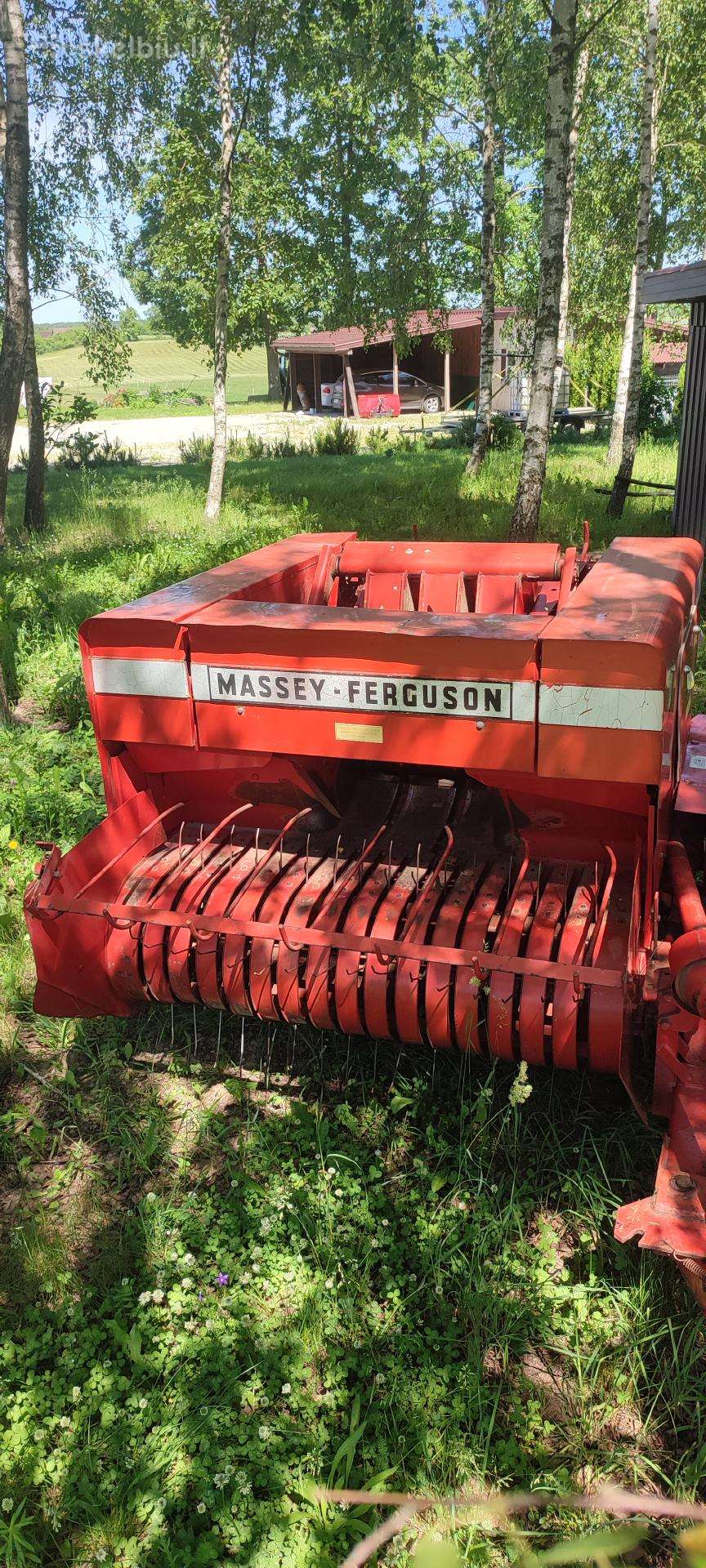 Massey Ferguson 14, presai