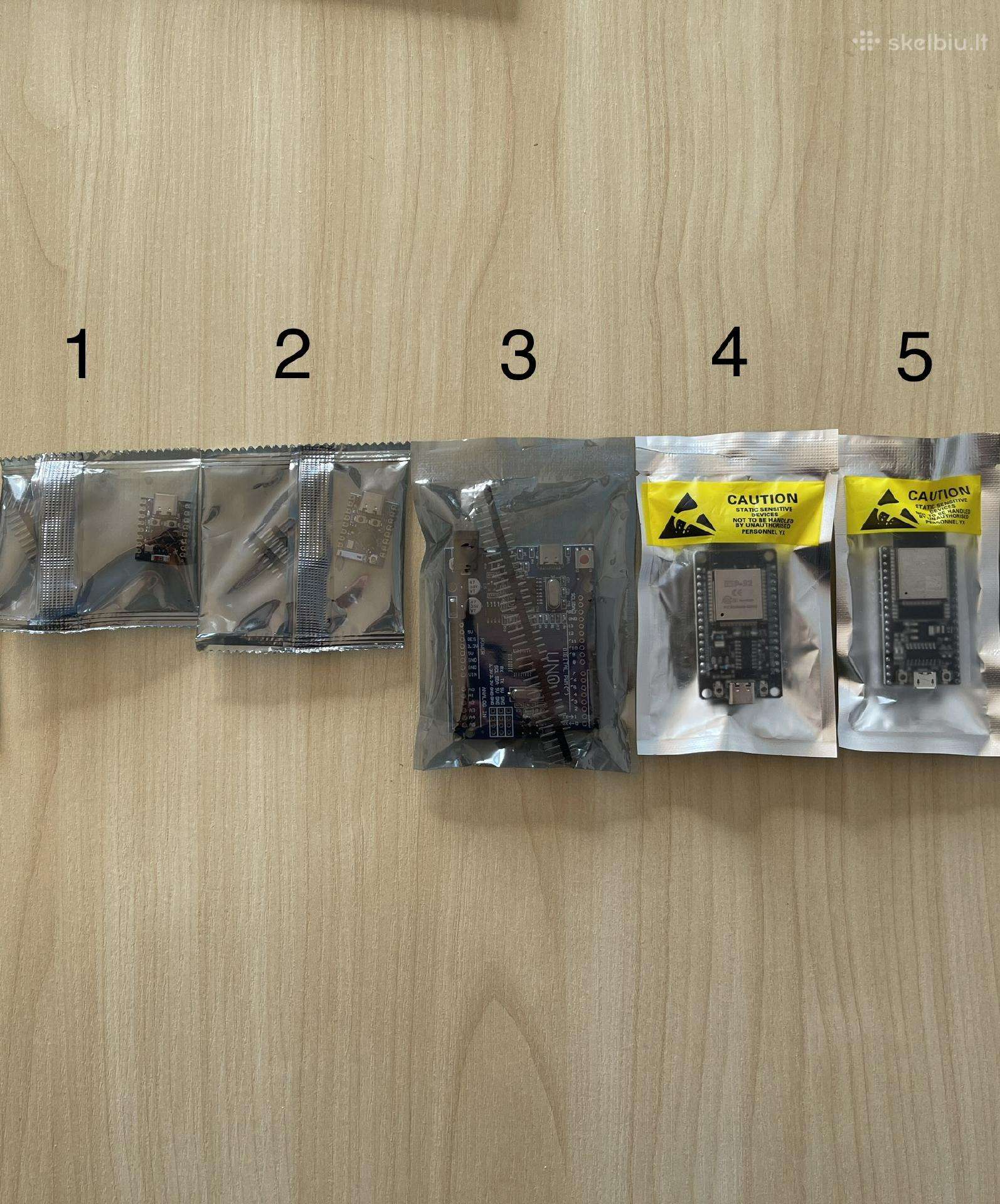 Esp32 mikrovaldikliai