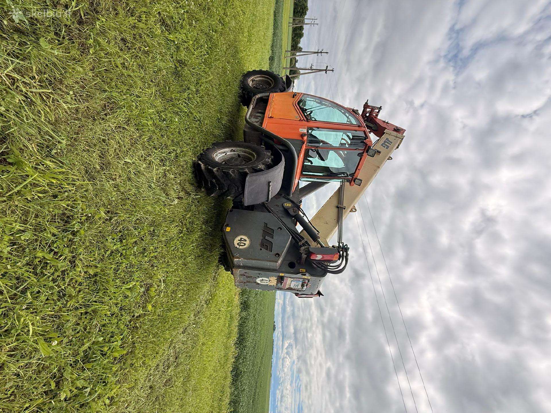 JLG 3509, самоходные погрузчики