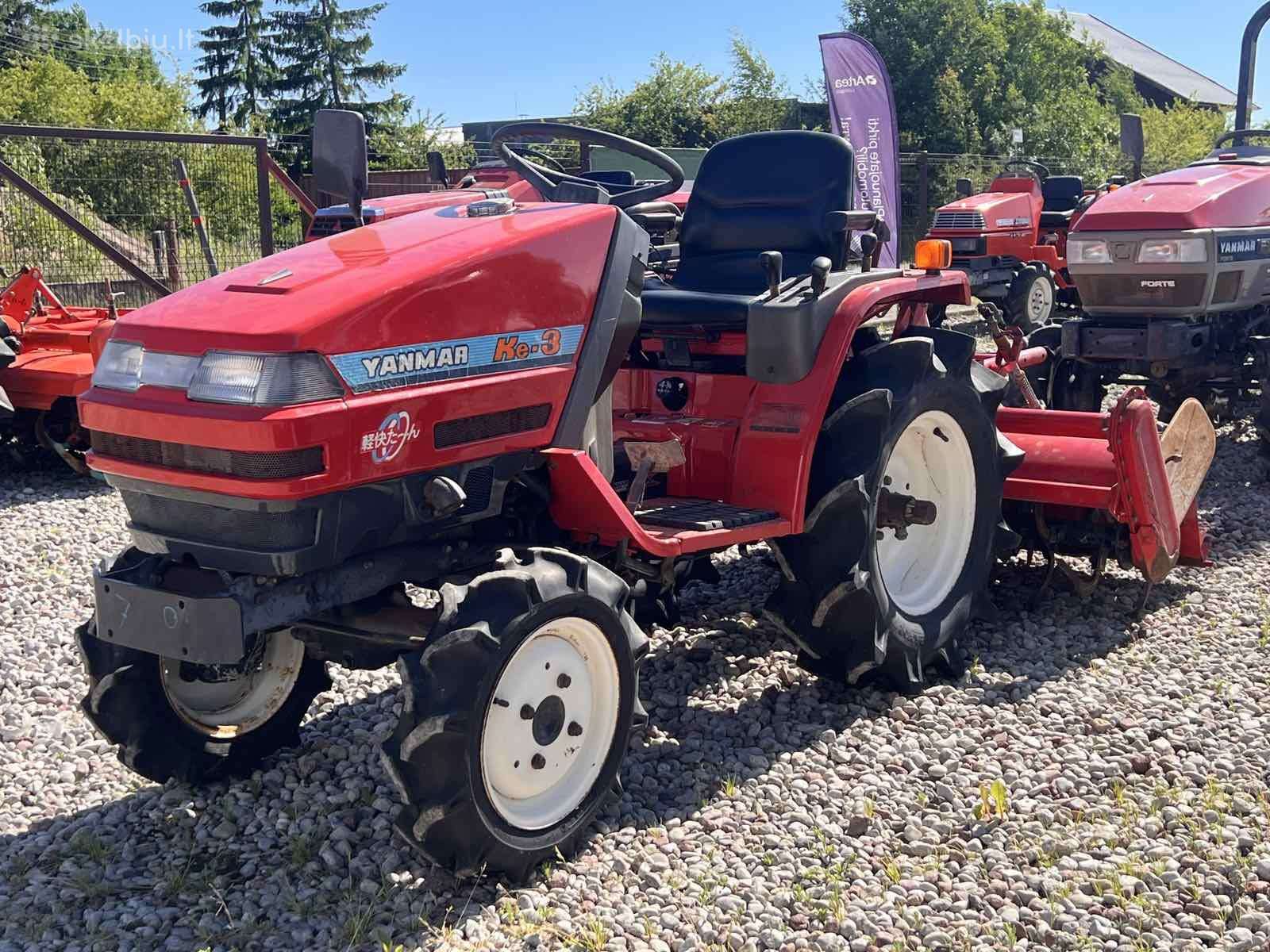 Kubota, tractors