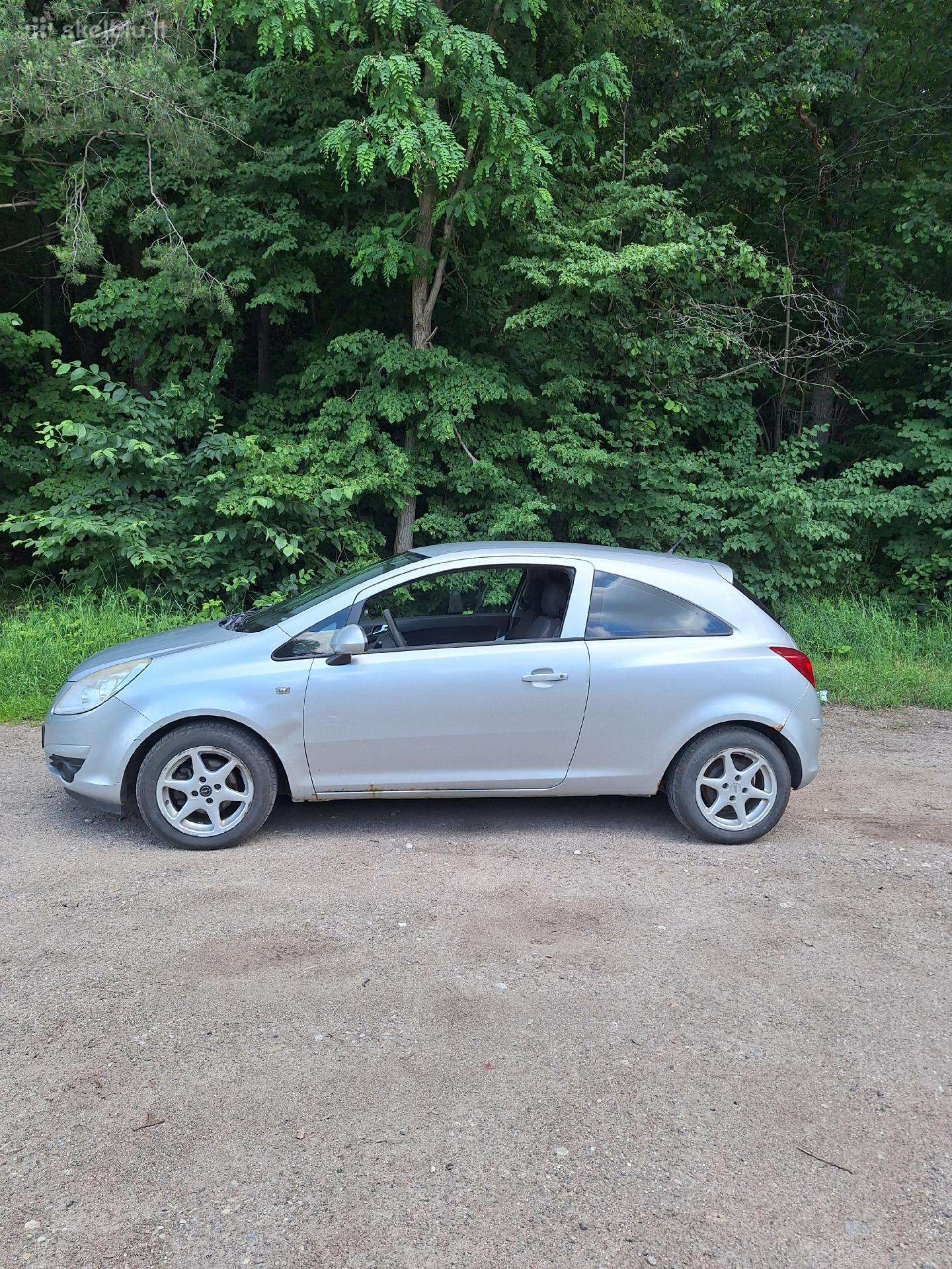 Opel Corsa, 1.3 l., hatchback