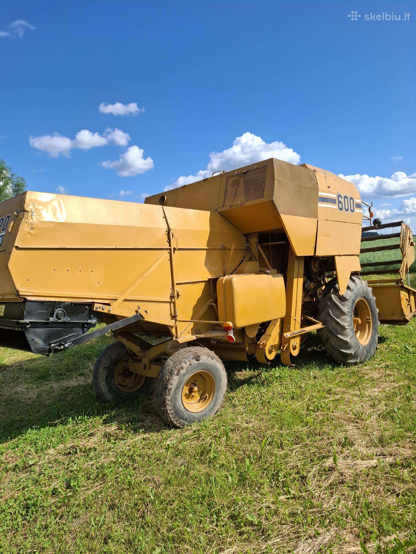 Sampo 600, kombainai