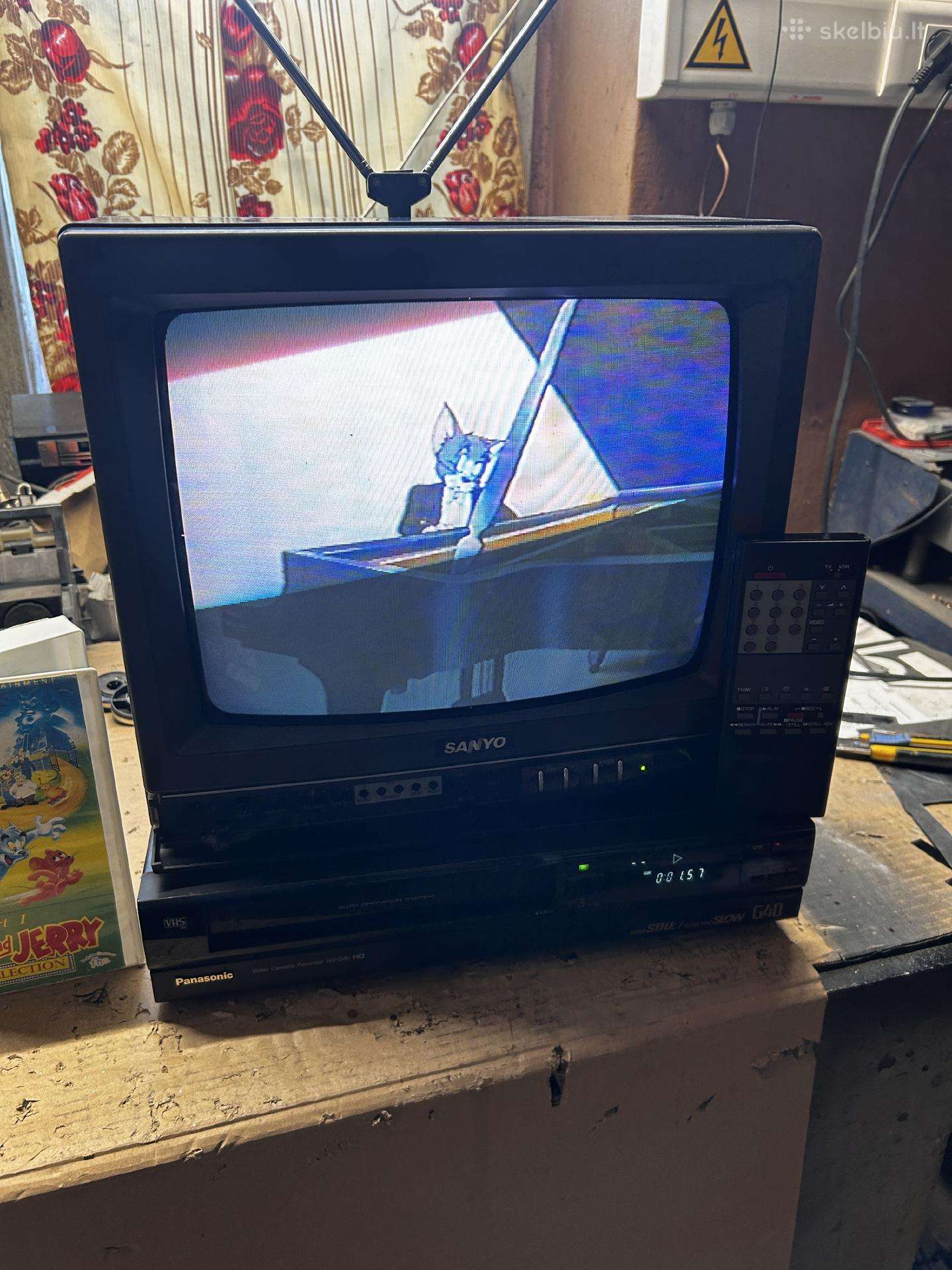 Panasonic G40+ Sanyo TV