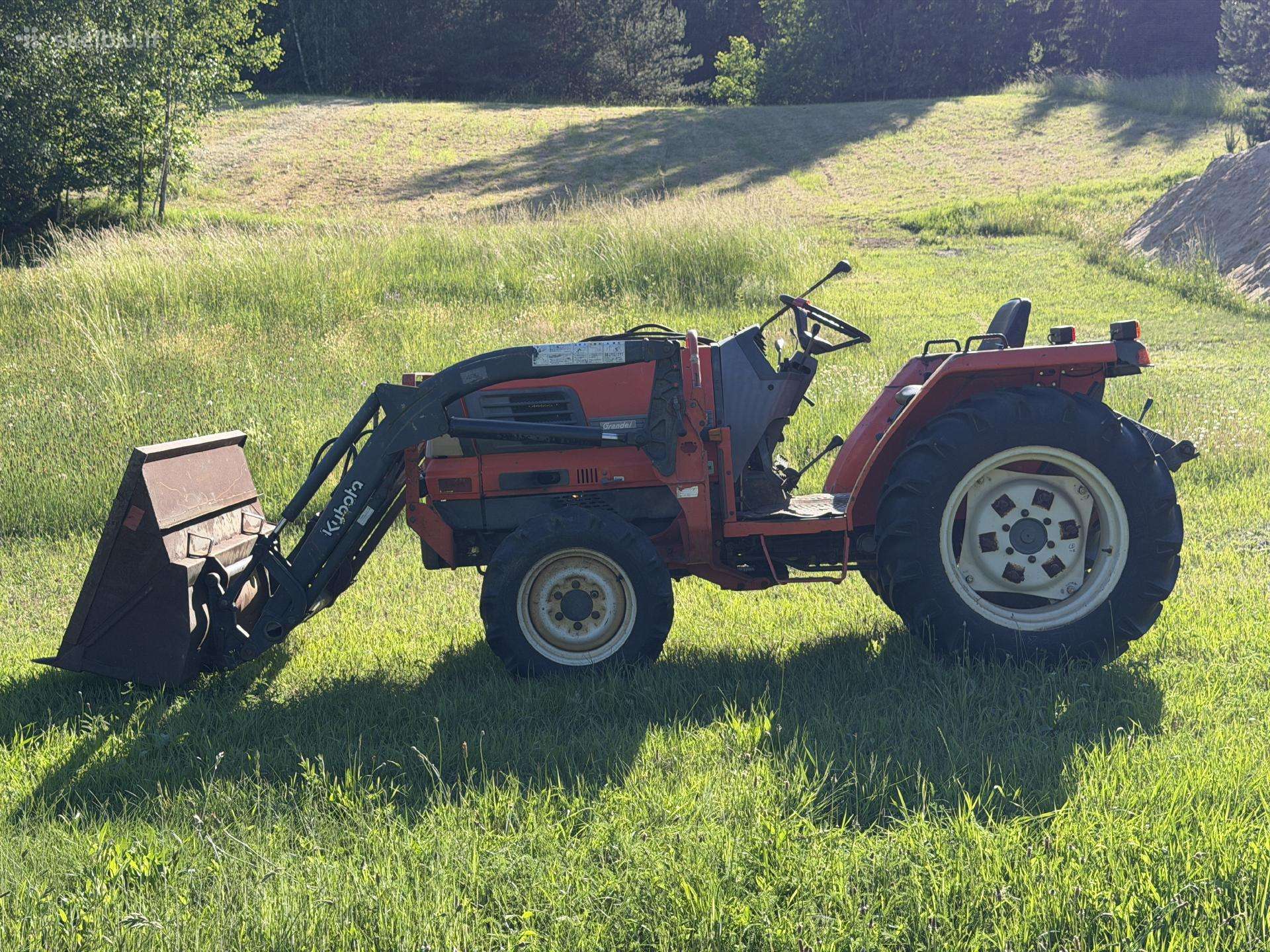 Kubota GL260D, тракторы